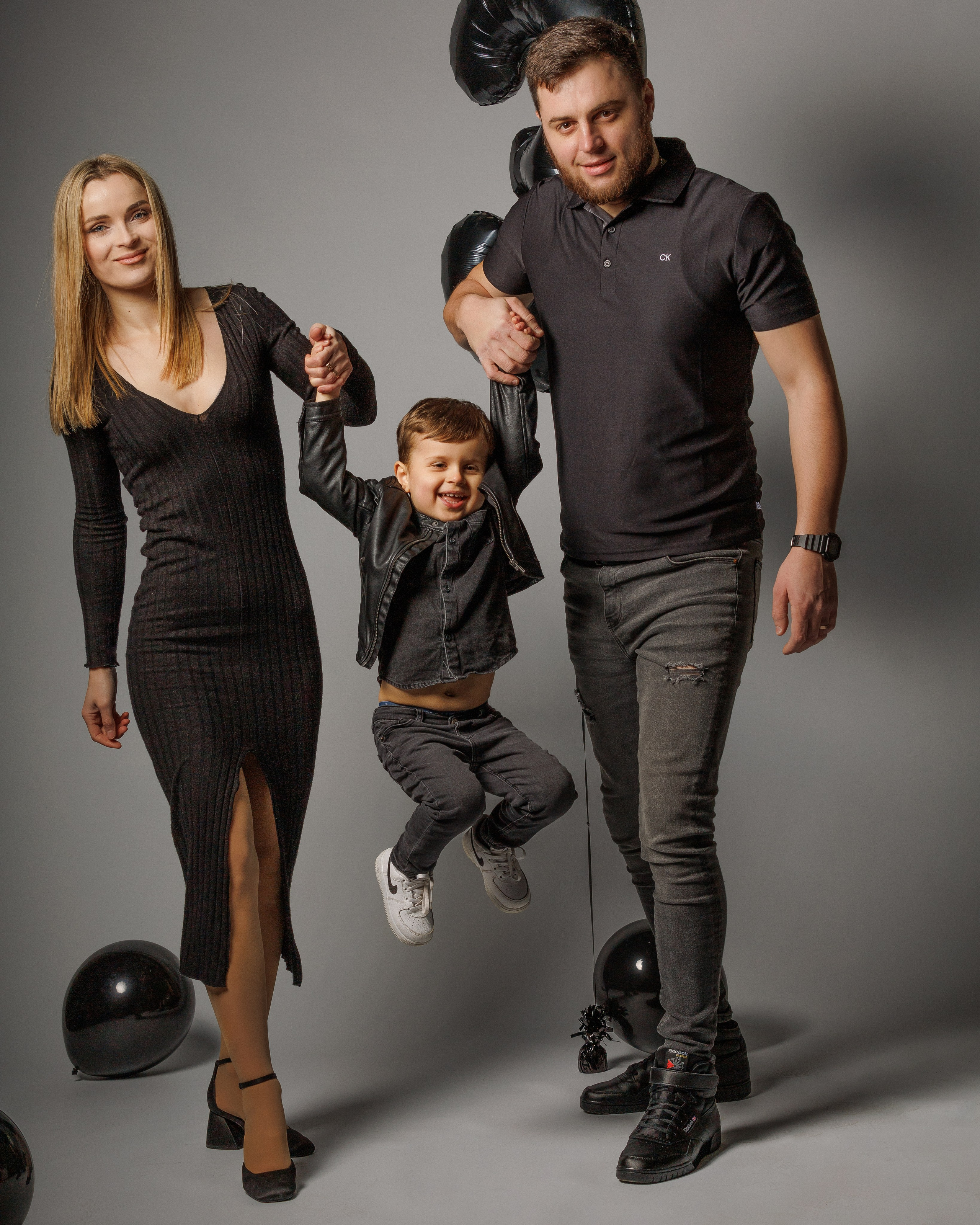 ValStudio. Https://valphoto.wfolio.pro/