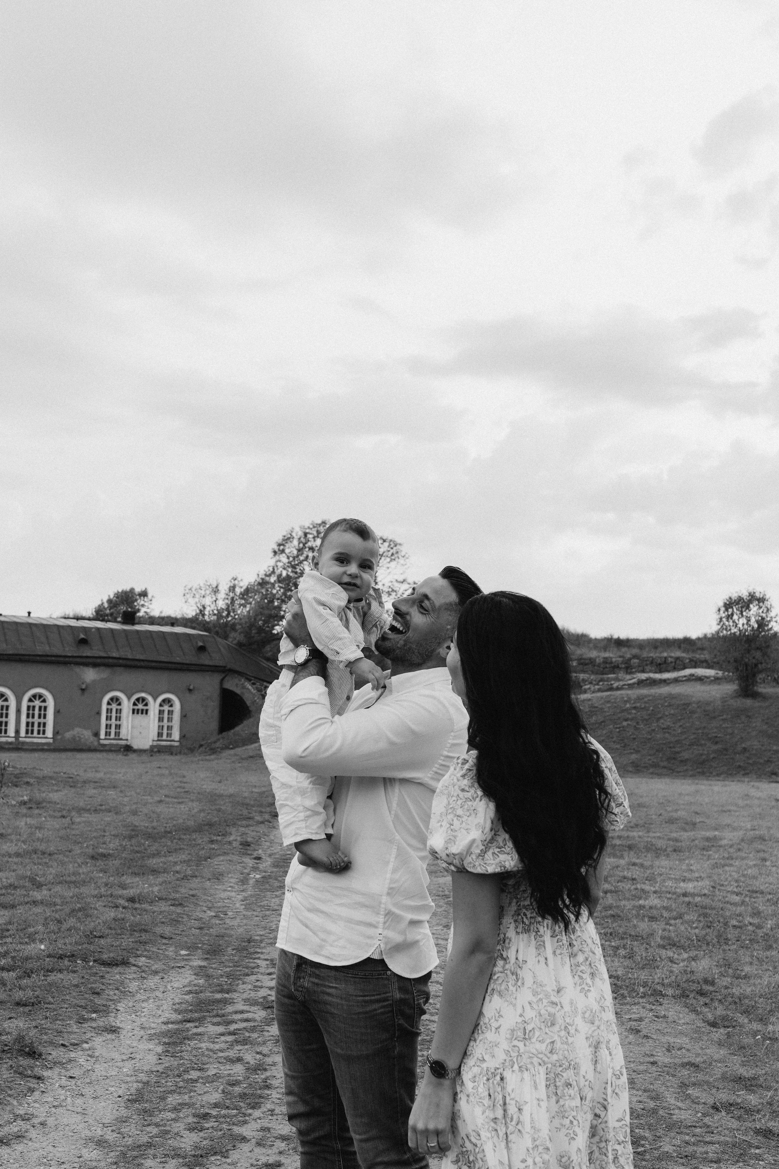 Summer. Wedding and portrait photographer in Helsinki Vickan O