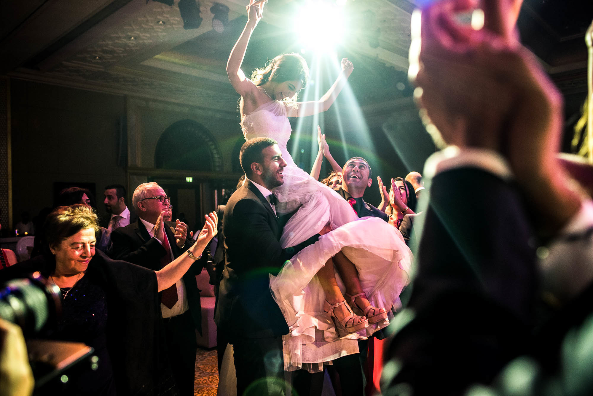 H+L| Servizio fotografico matrimoniale in Abu Dhabi