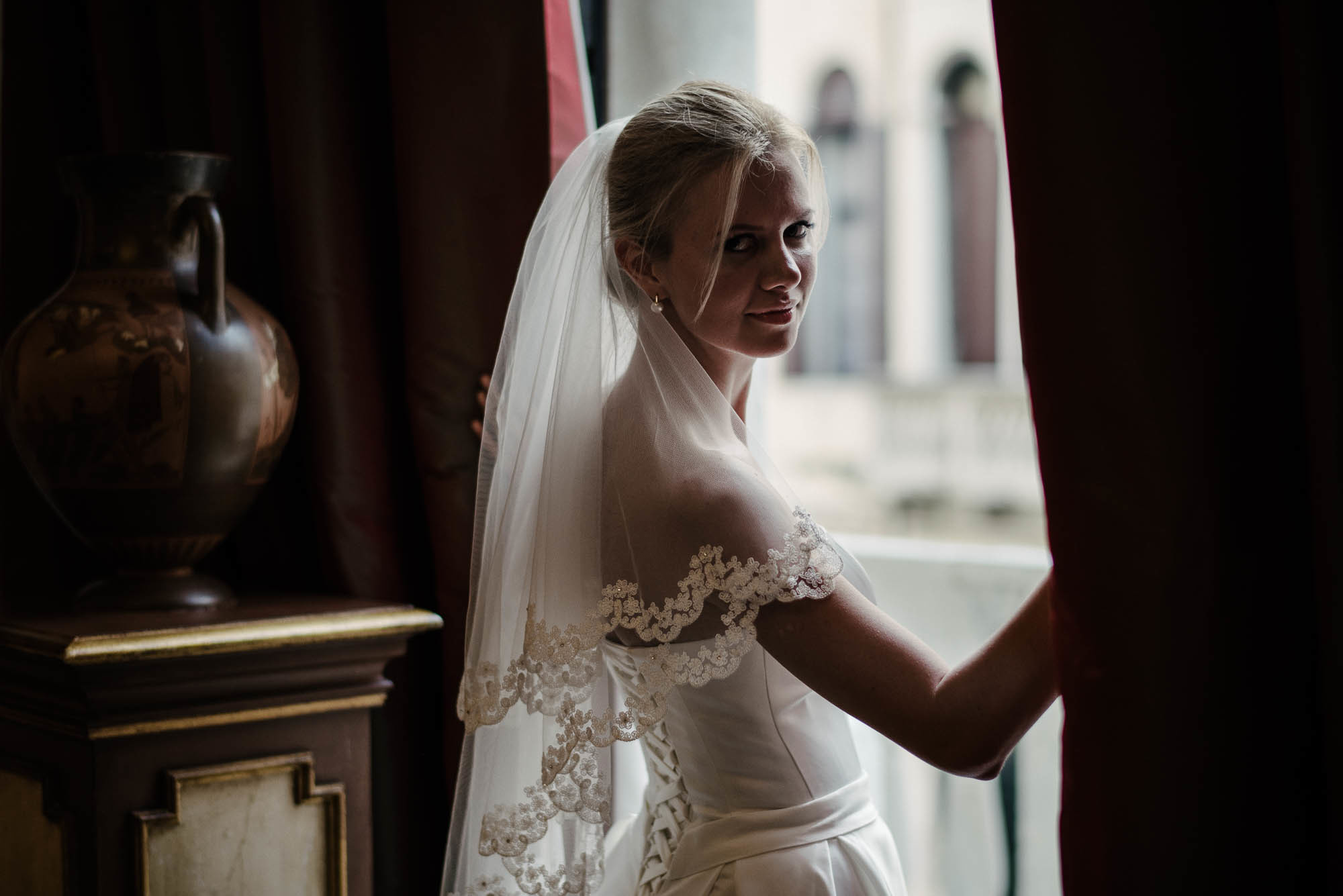 K+N|Honemoon photo shoot in the gog in Venice