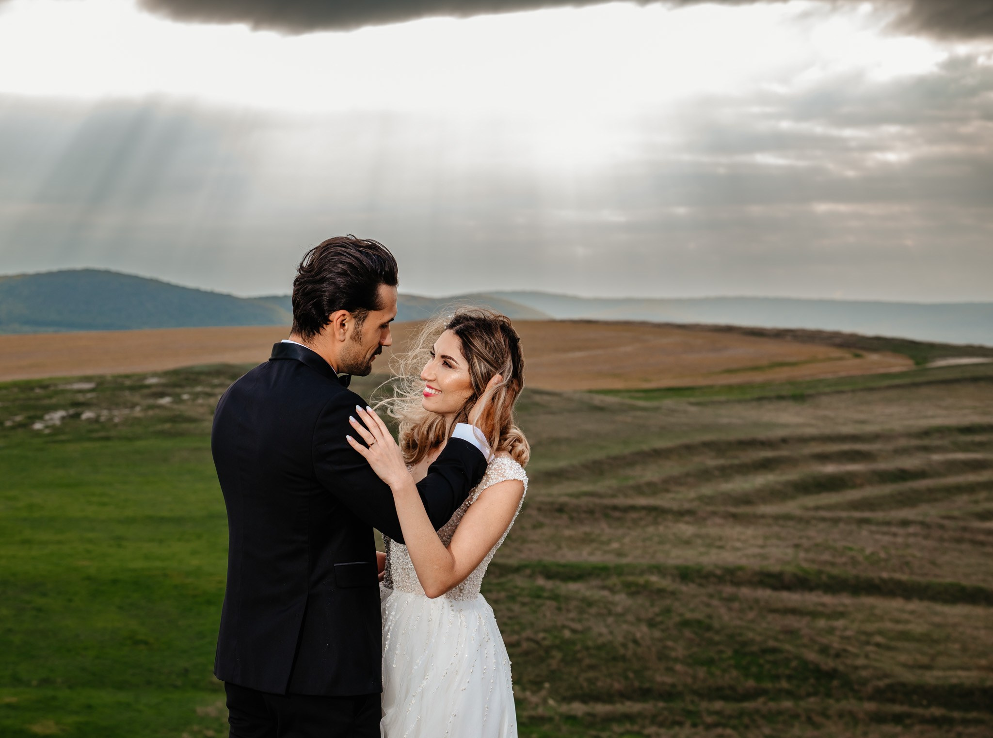 Alexandra & Robert. Www.besttalesstudio.com