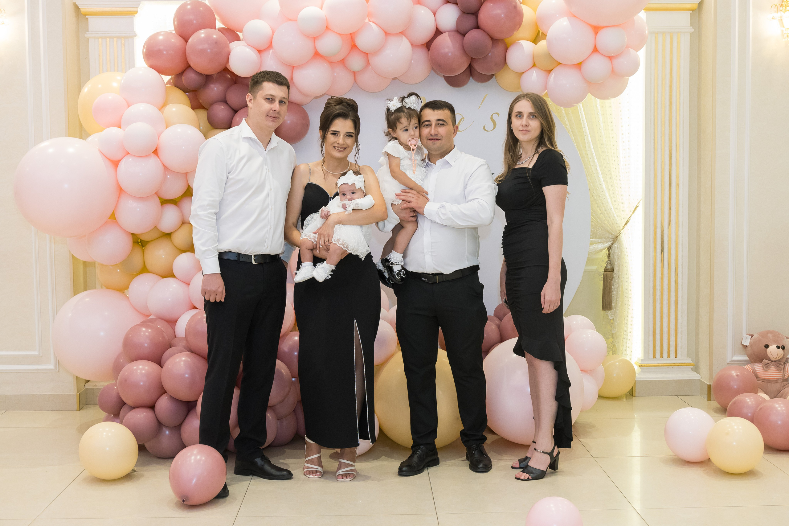 Lya - Foto si video de botez si cumatrie. ✔️ Servicii foto si video in Chisinau Moldova - Cinematic.md