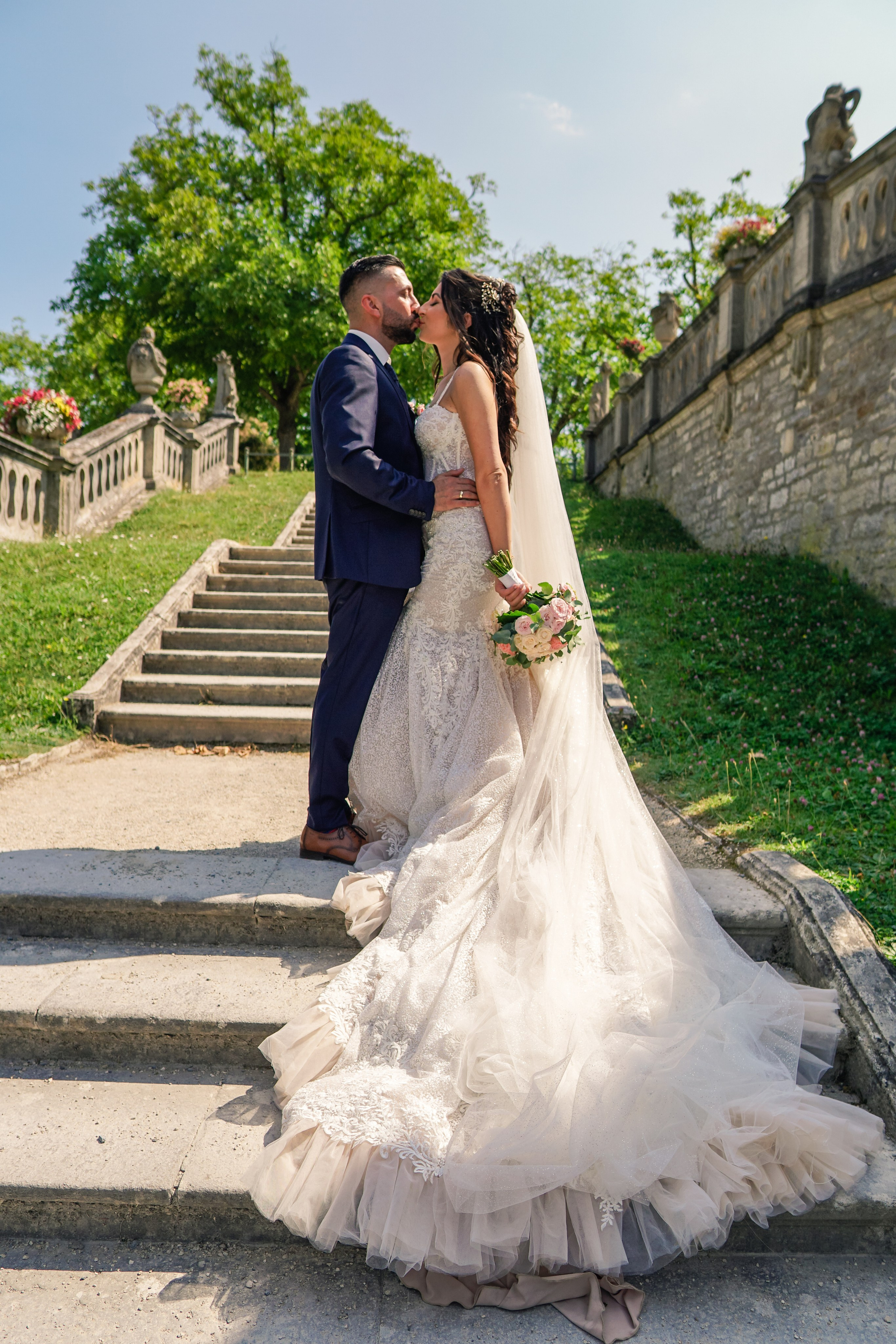 Photograph Michael. Khanoff Production Studio