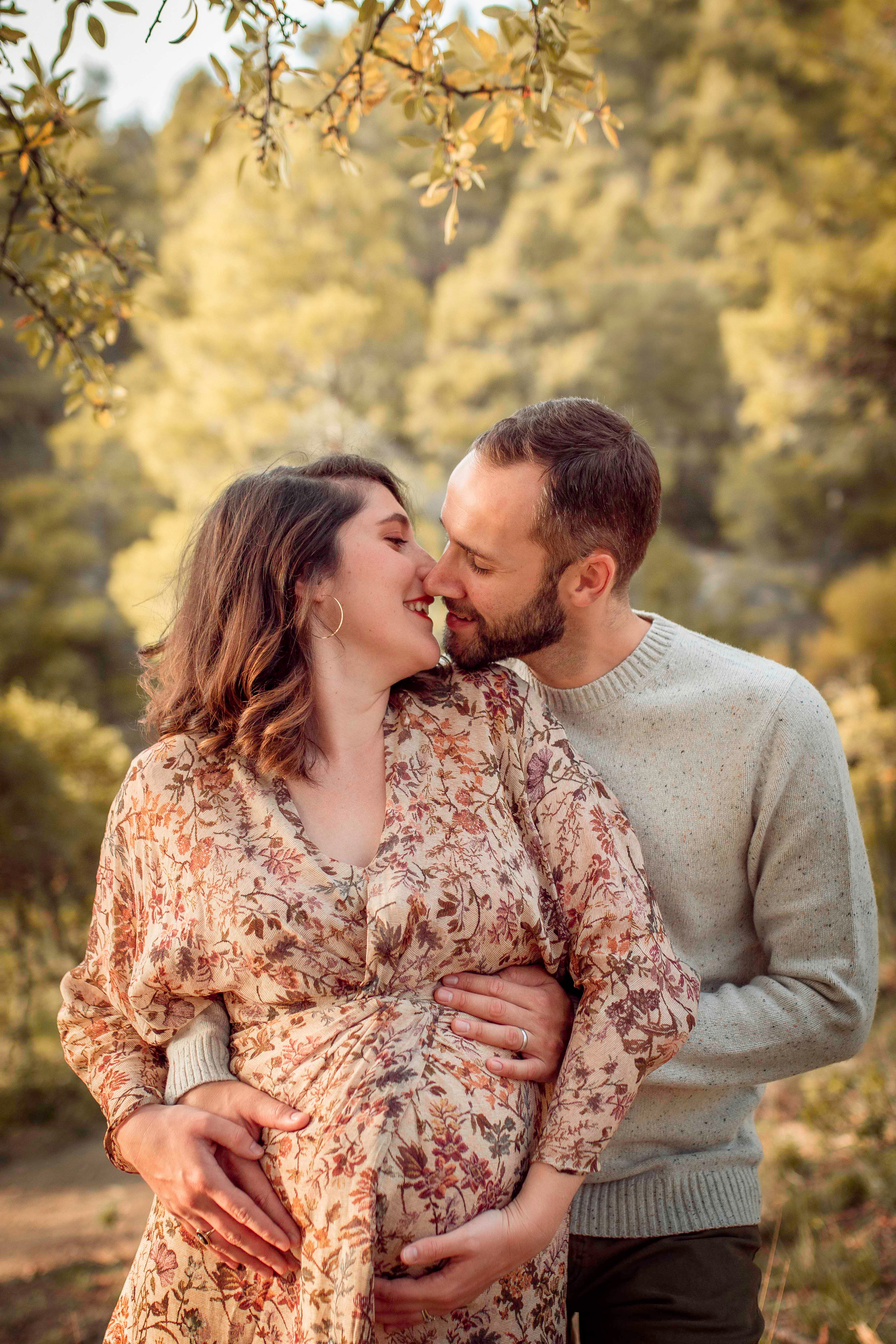 Maternity. Family Photographer in Greece