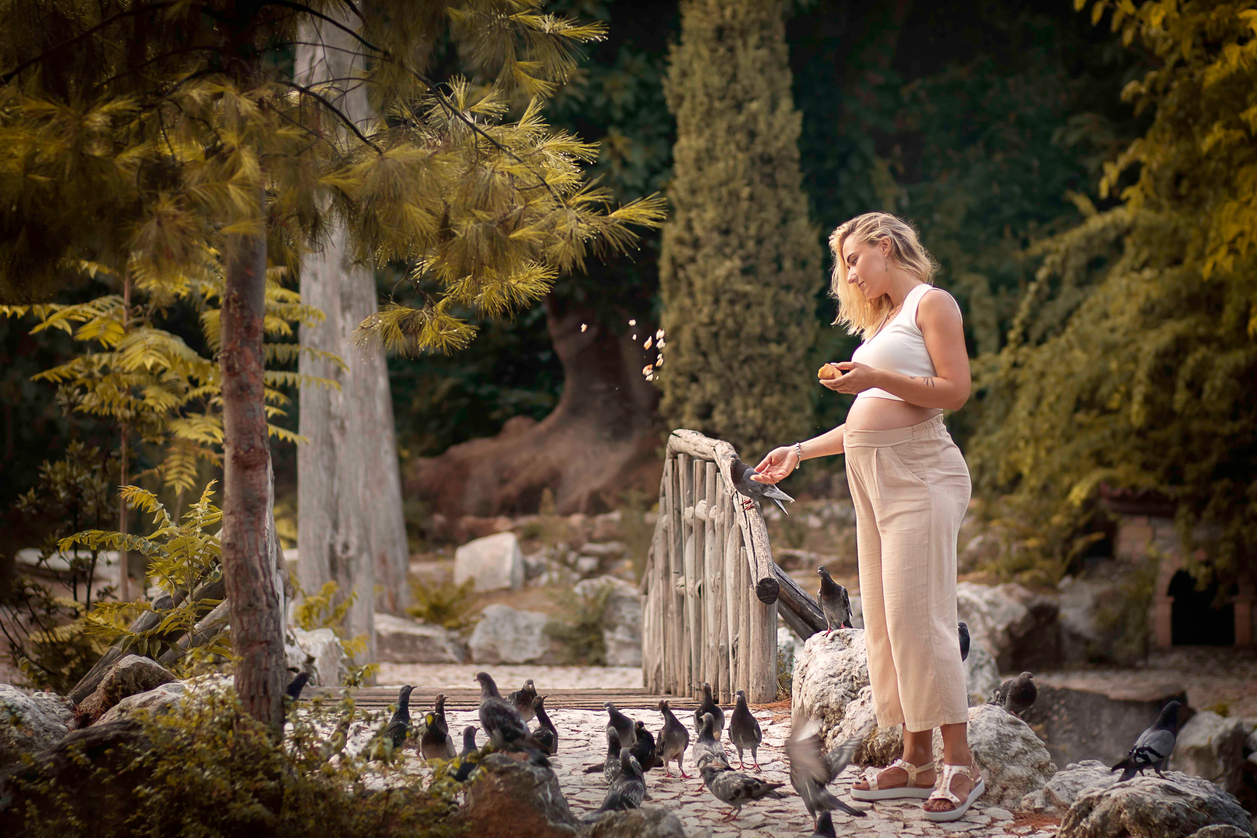 Maternity. Family Photographer in Greece