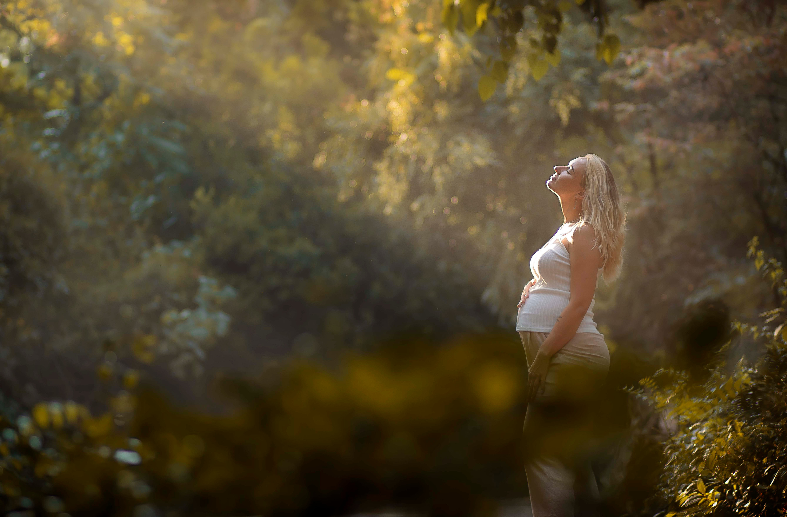 Maternity. Family Photographer in Greece