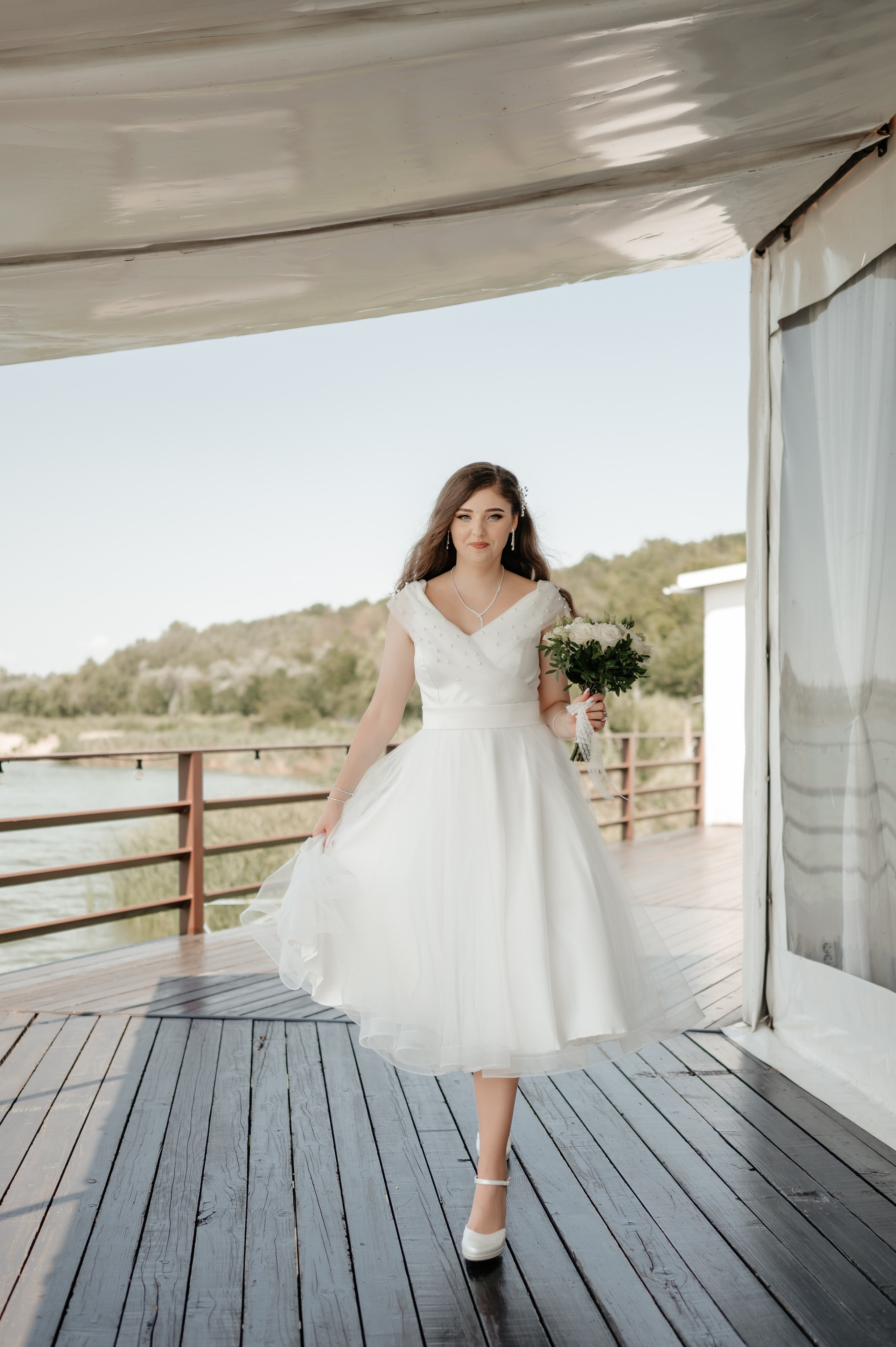 Cununie civila in aer liber si sedinta foto de cuplu. Proud Vision Weddings | Wedding Photography & Film — Servicii profesionale Foto Video Nunta Iasi