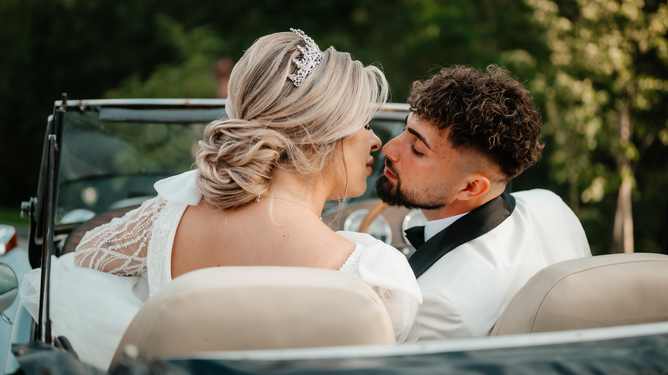 🤎 D a i a n a & D a n i e l - Wedding Day Preview. Wedding & Family Photographer