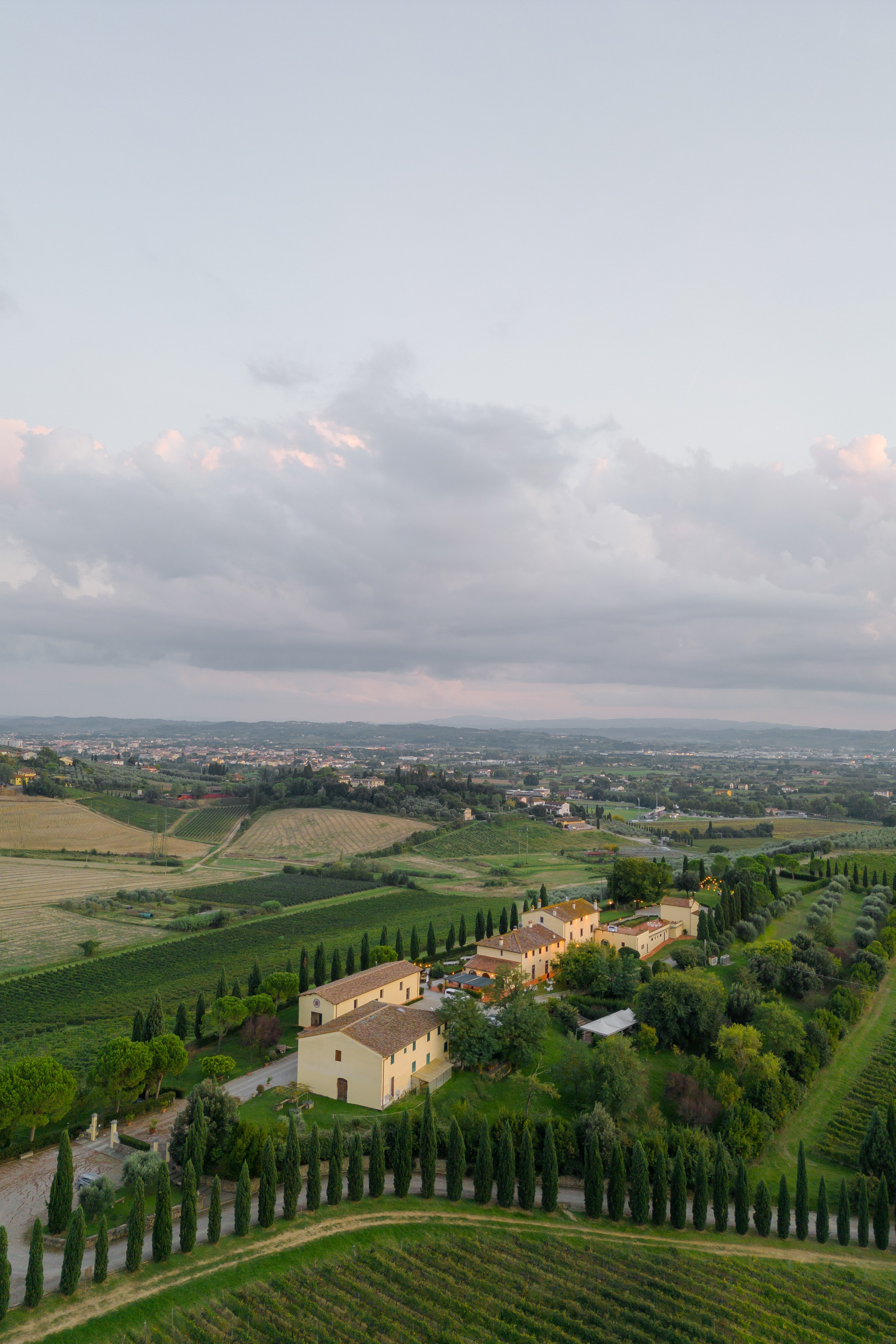 Dom&Ally. Wedding photographer Italy