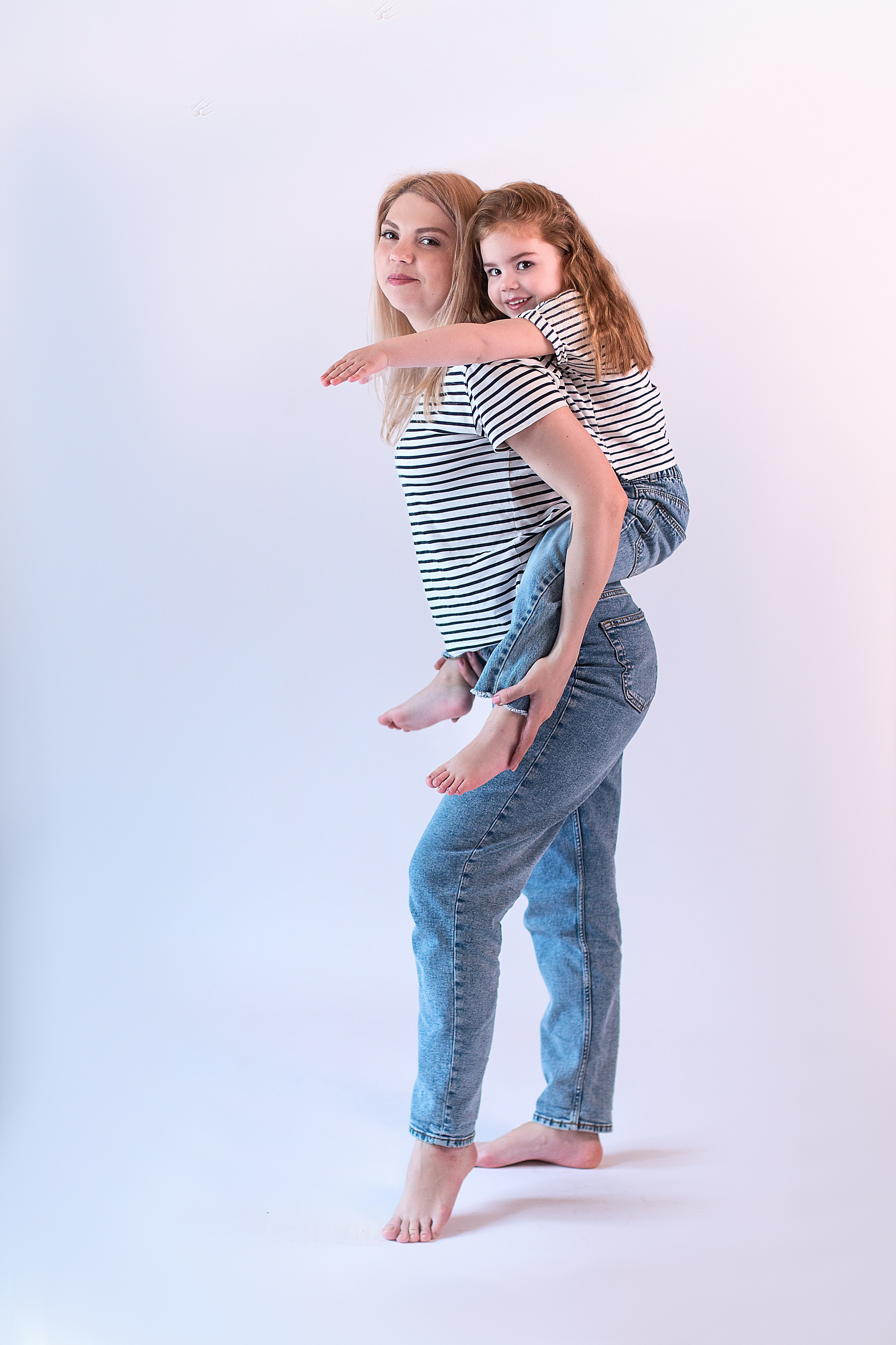 Мама + ребенок. Детский и семейный фотограф в г. Бельцы