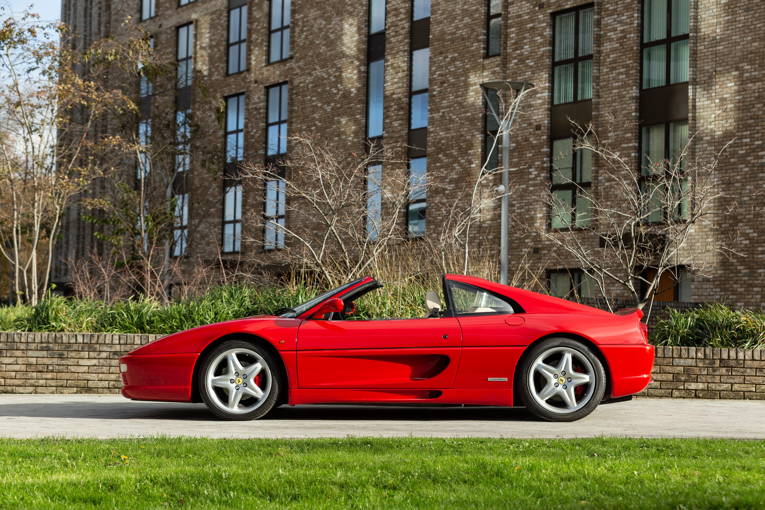 Auctions. Automotive photographer based in London