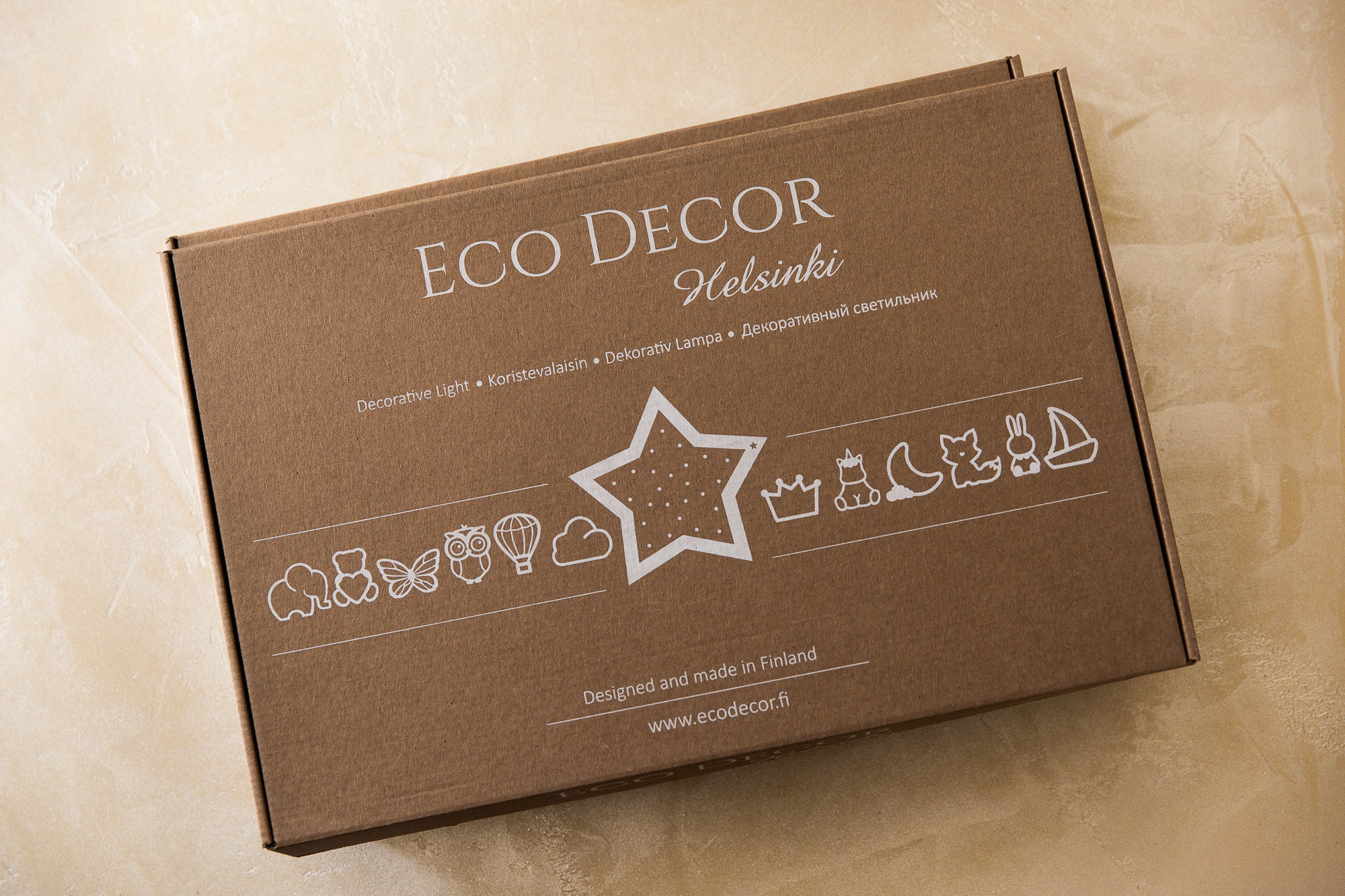 Tuotekuvaus Floramore Oy, Crocus Paperi, Hää- ja Juhlasuunnittelu Orch