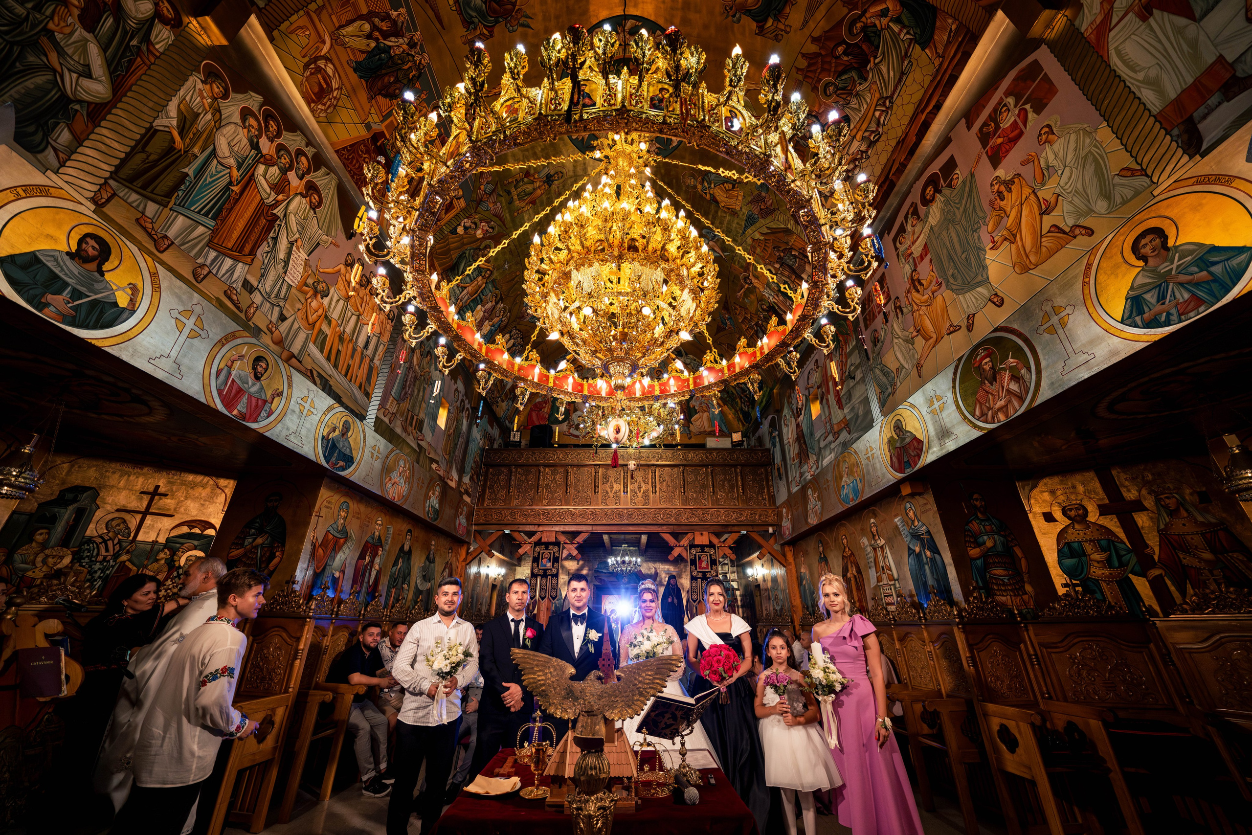 Andreea, Damian si Aris. Acasă