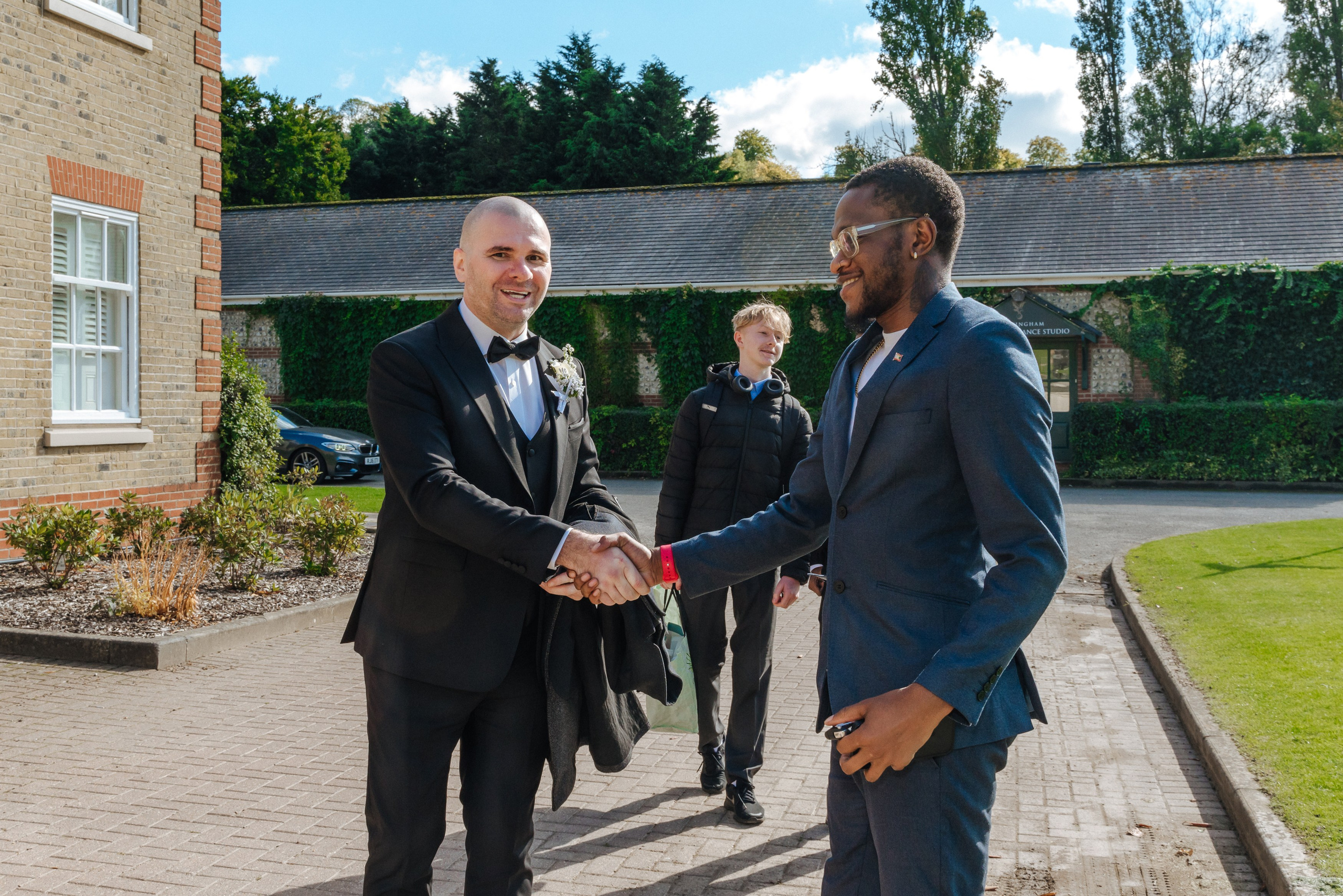 A wedding at Woldingham Golf Club, Woldingham Golf Club wedding, wedding photographer at Woldingham Golf Club