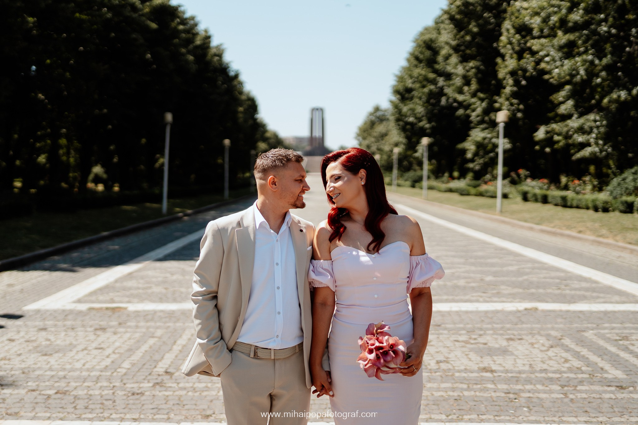 Fotograf Cununie Civilă în București - Mihai Popa Fotograf. Fotograf Nuntă & Botez București - Mihai Popa | Dincolo de oameni, imortalizez emoții!