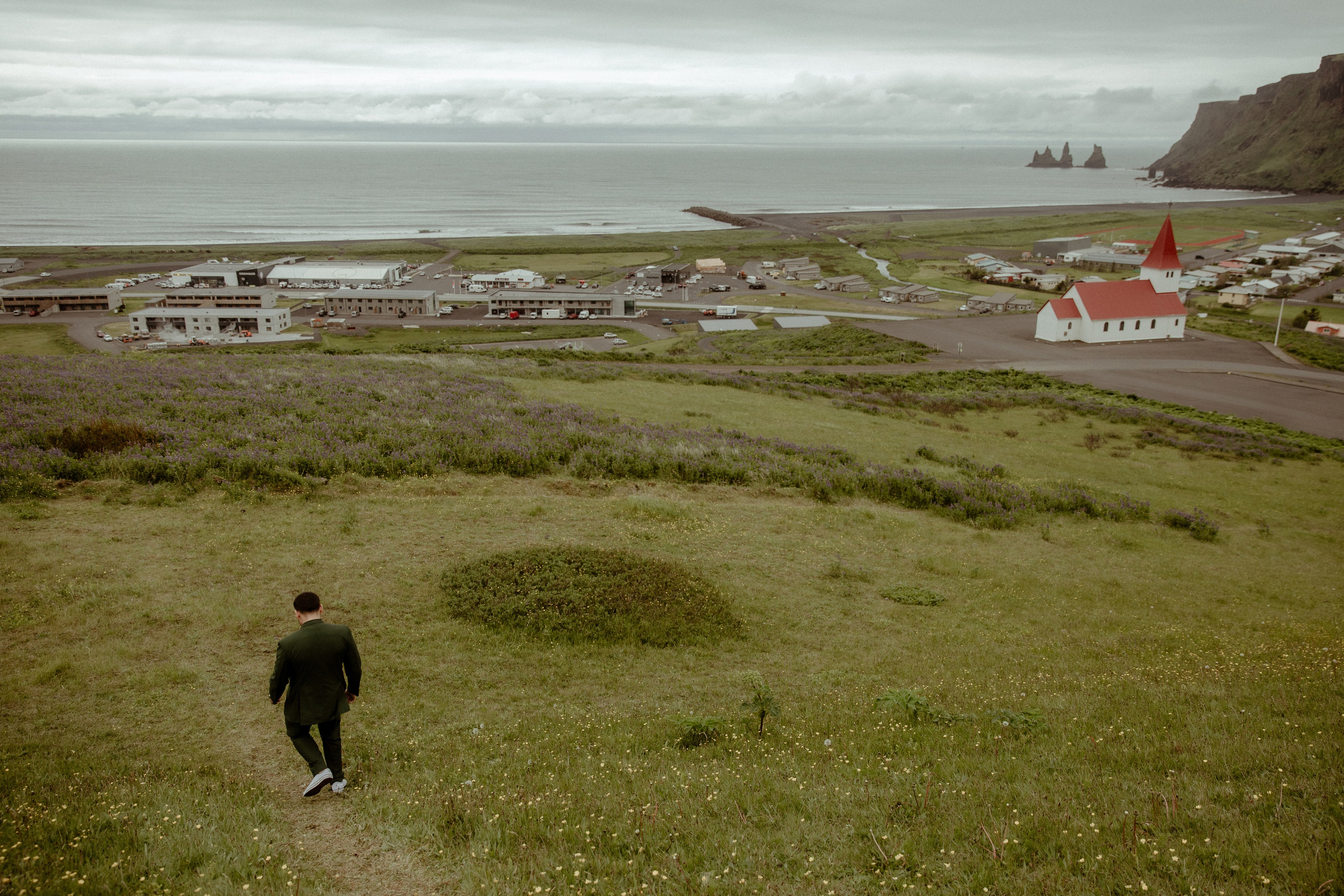 Elopement at Kvernufoss Waterfall. Iceland elopement photo and video | Nikolaichik Photo