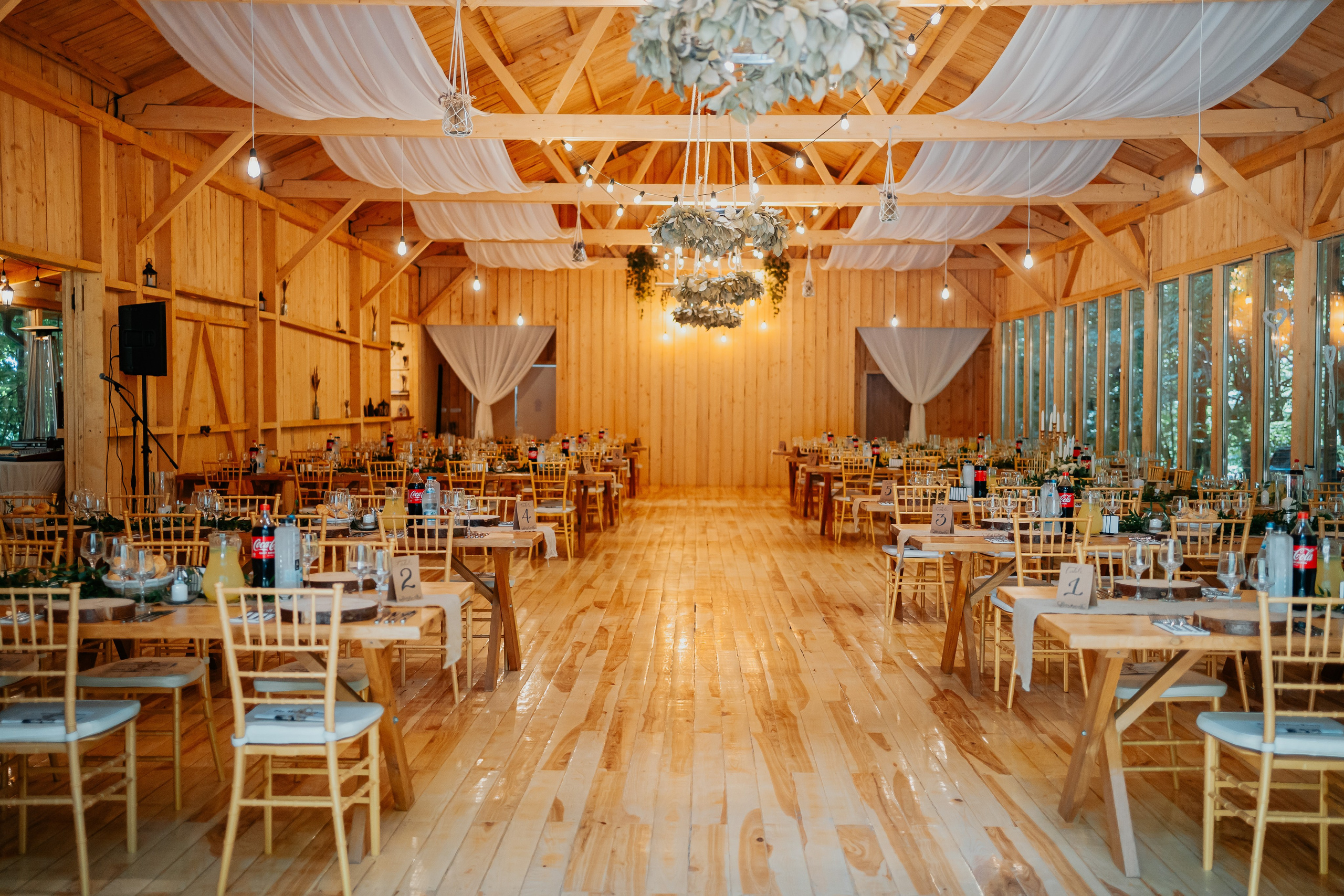 E & V. Fotograf Nunta Iasi - Hearts & Pictures