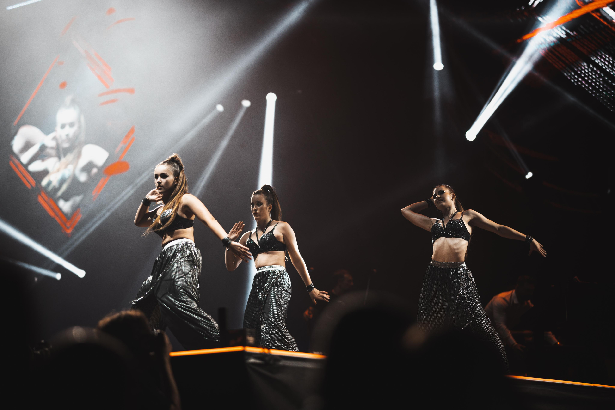 Event photography. Dana Lišková — Empathetic Photographer | Introspective Artist |Neurodivergent Coach | Founder of Artepy.cz