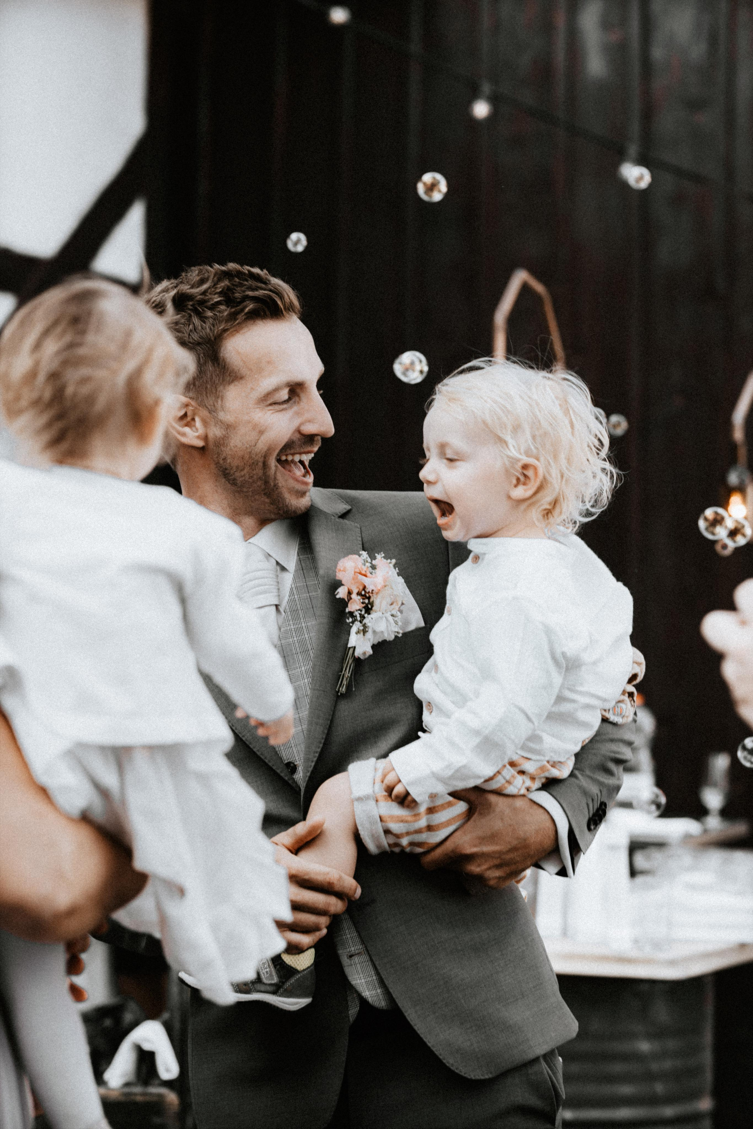 Dana Lišková - Svatební fotografka Praha - Svatební fotograf Praha - Párové fotografie - Svatební portréty 