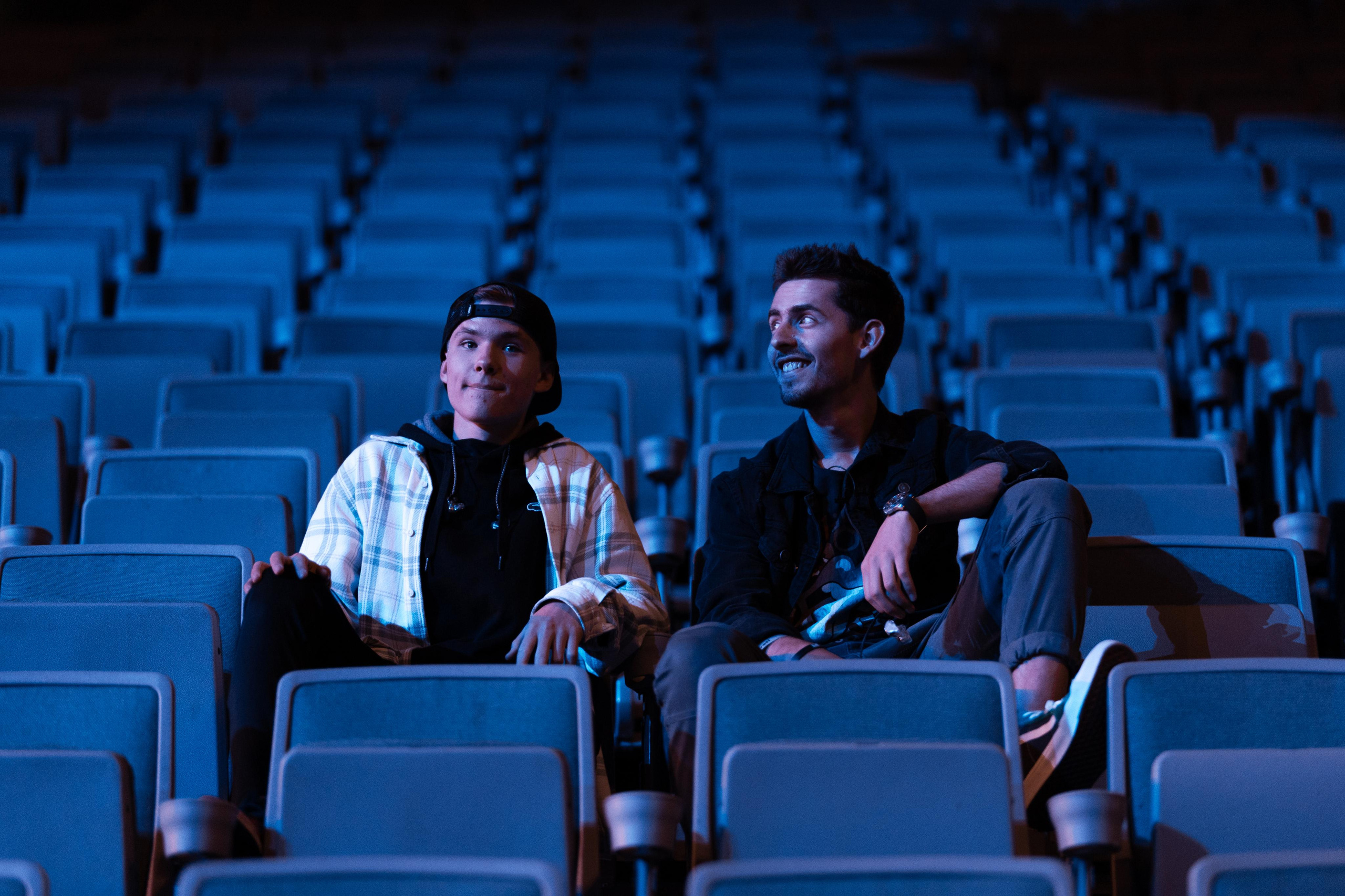 Event photography. Dana Lišková — Empathetic Photographer | Introspective Artist |Neurodivergent Coach | Founder of Artepy.cz