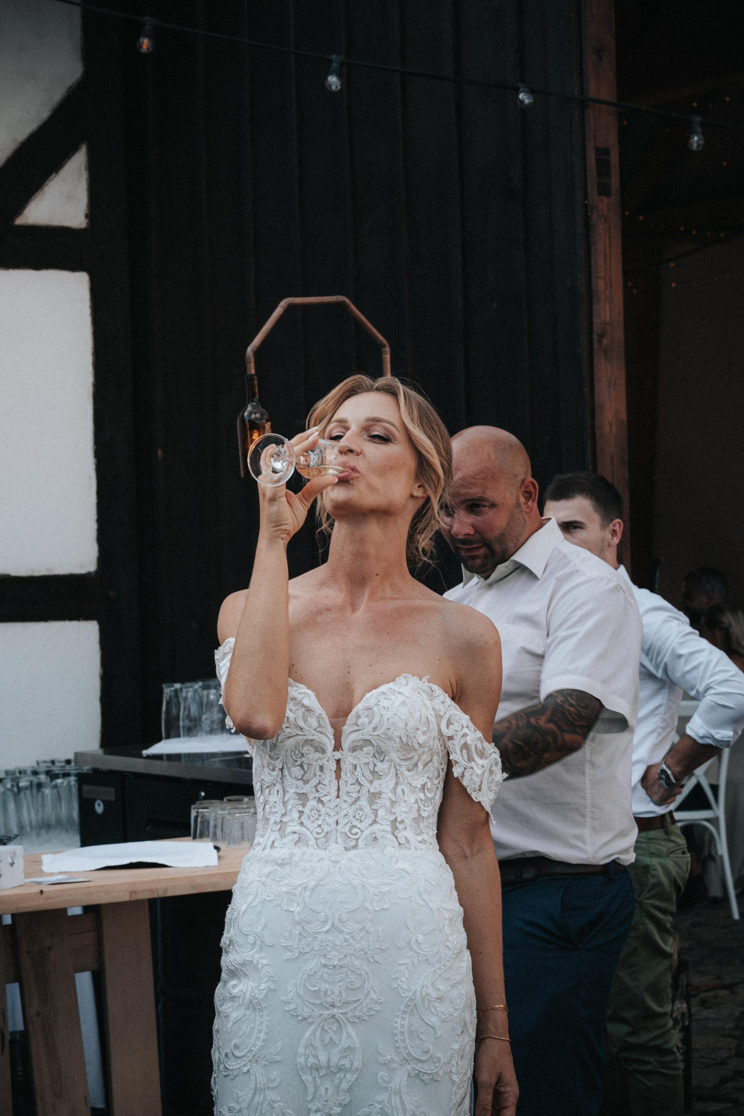 Dana Lišková - Svatební fotografka Praha - Svatební fotograf Praha - Párové fotografie - Svatební portréty 