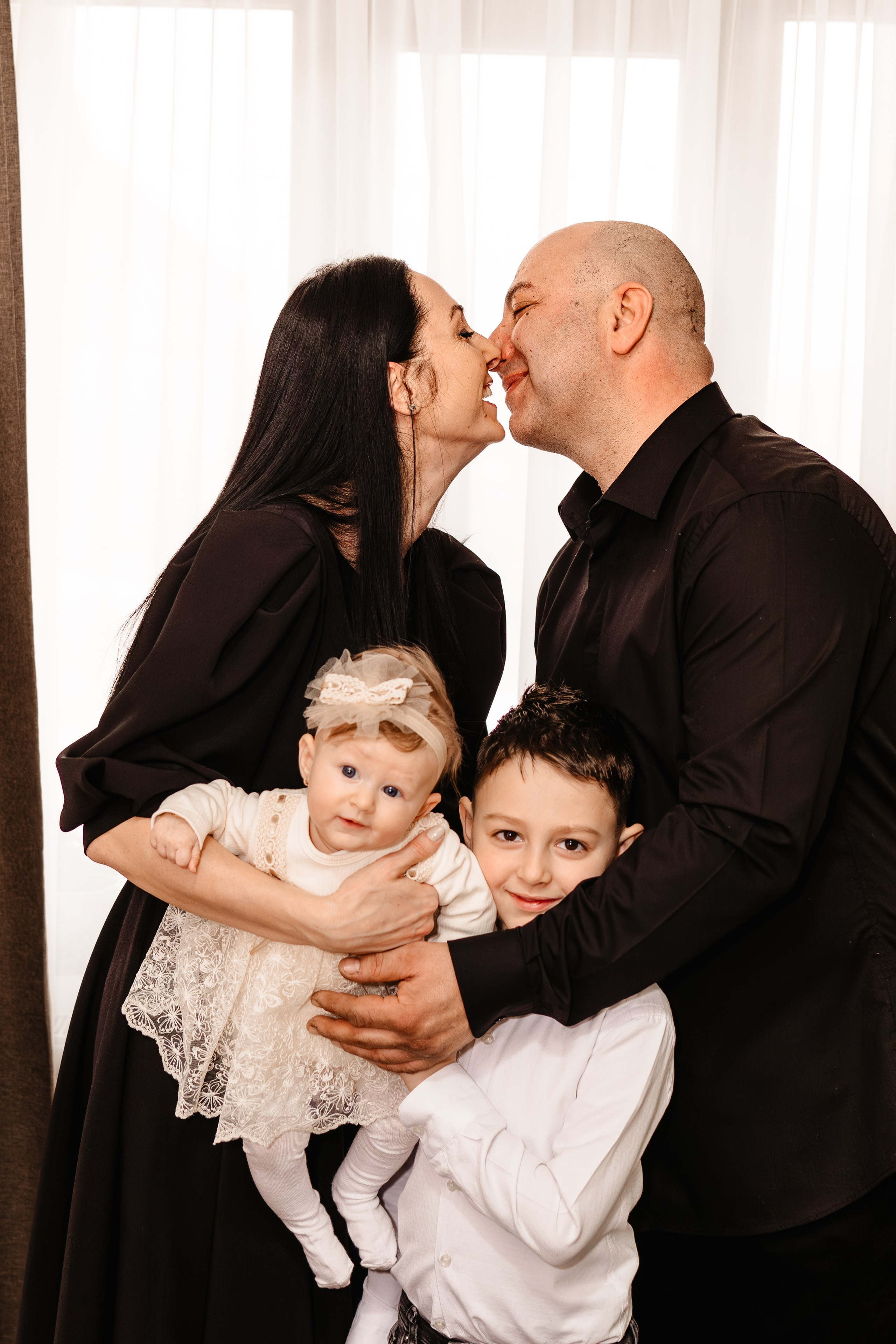 Leia Maria. Raw Studio. Fotograful tau de nunta!