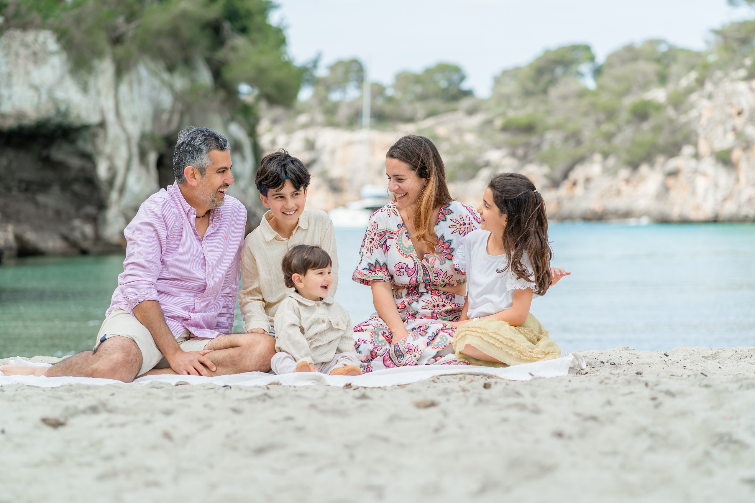 Familienshooting in Cala Pi. Deine Fotografin auf Mallorca für Familien und Business