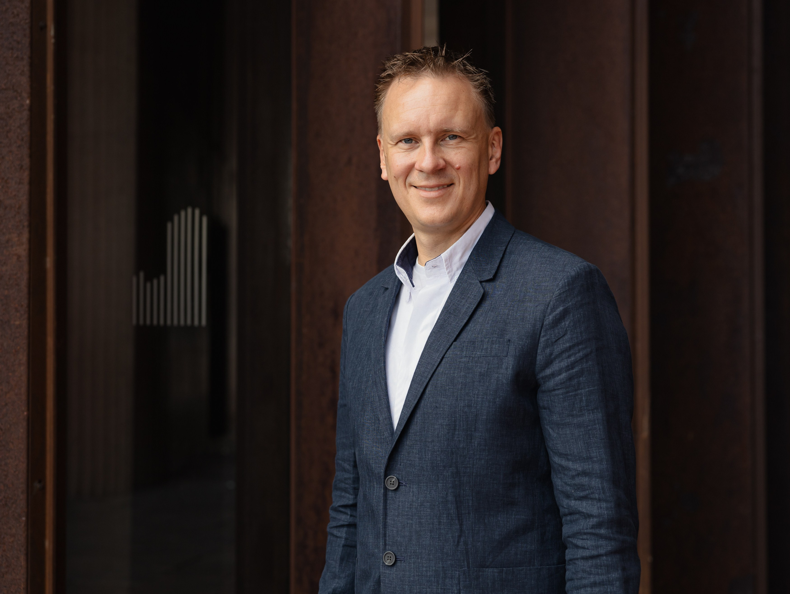 Man Business Portrait. Lifestyle a rodinná fotografka v Pisku Oxana Telupilova