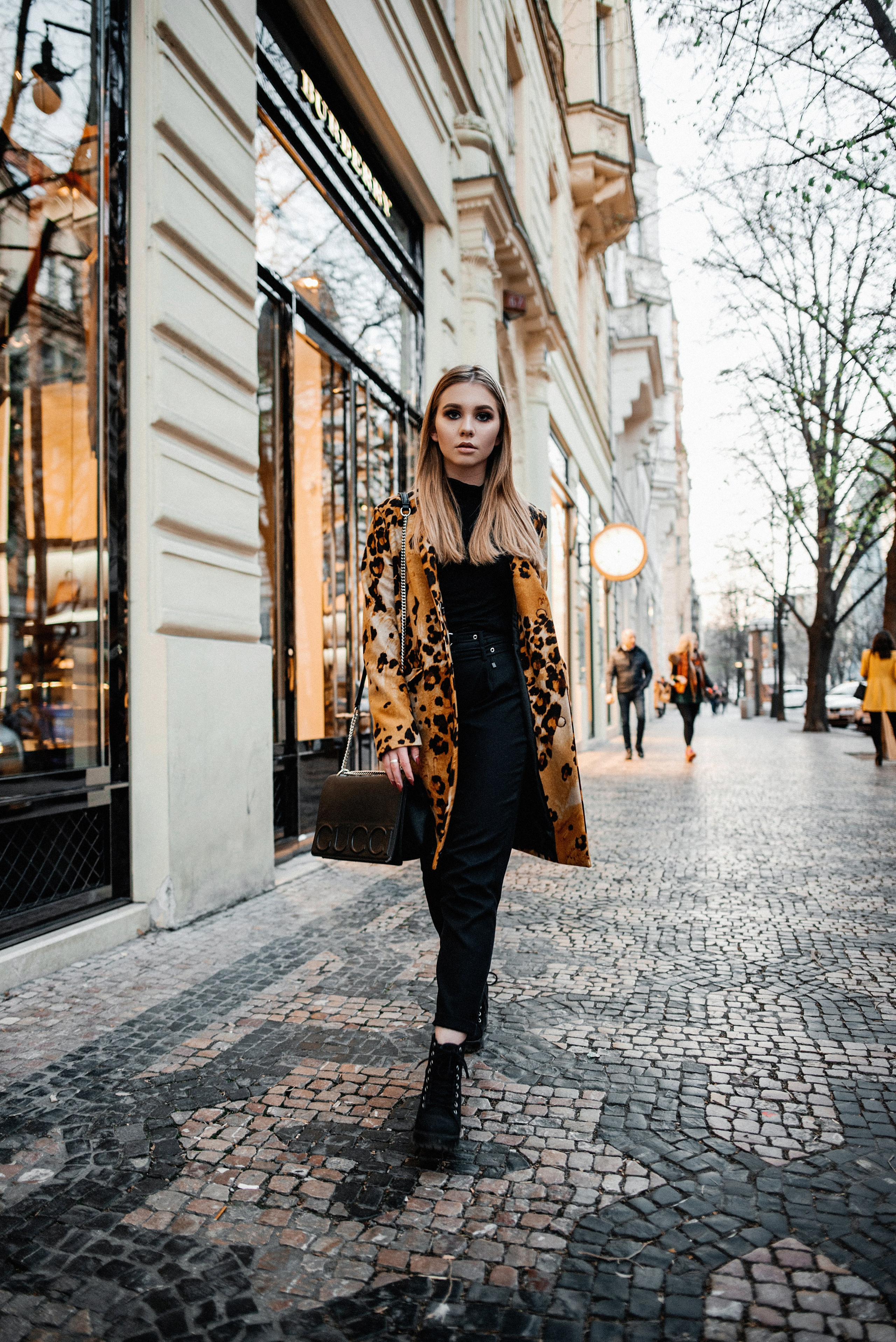 Katrin. ANNA-MARIA PHOTO CONTENT CREATOR — фотограф, естет, художник і візуальний експерт Instagram у Празі