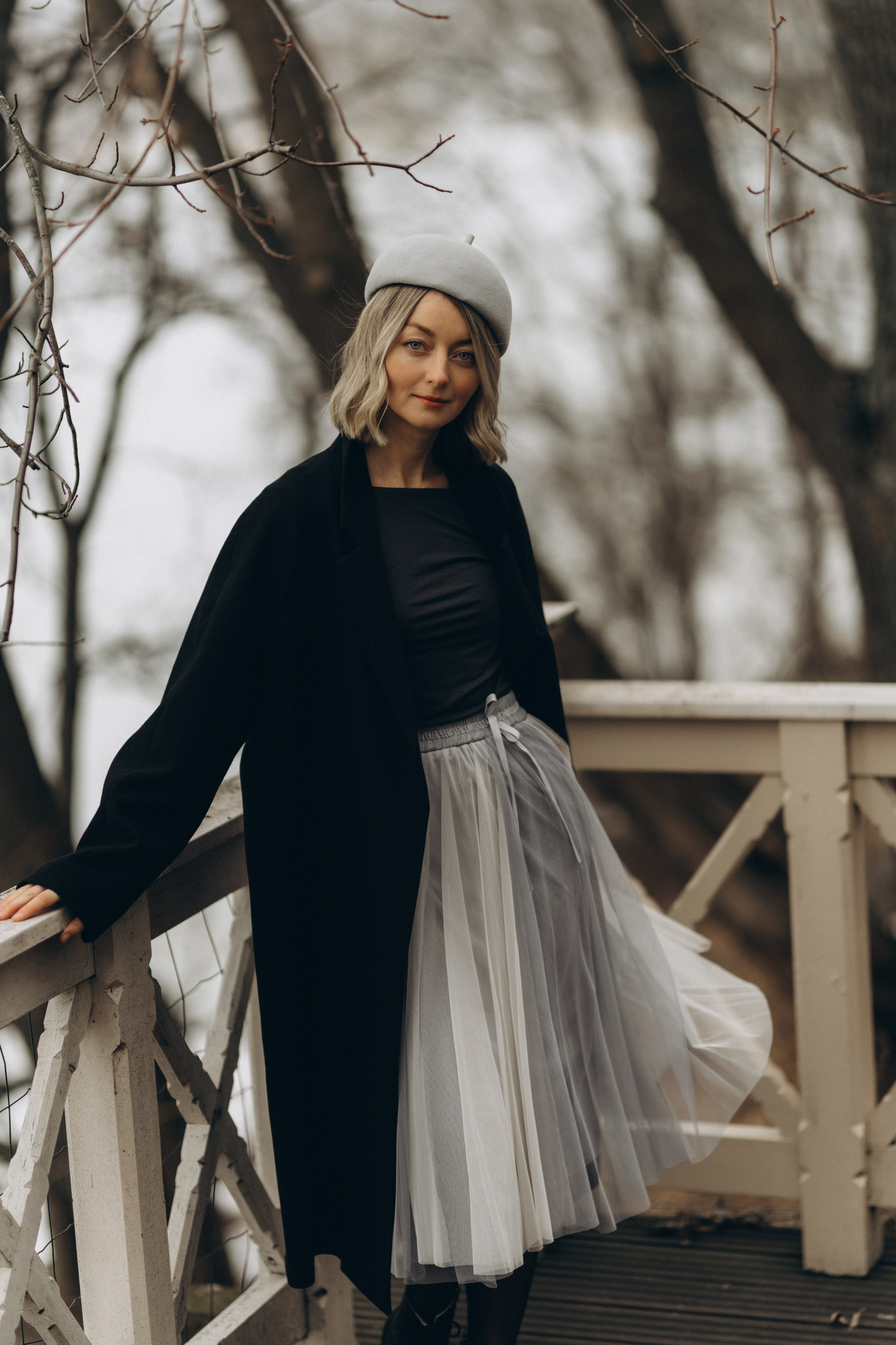 Woman phoshoot. Wedding and portrait photographer in Helsinki Vickan O