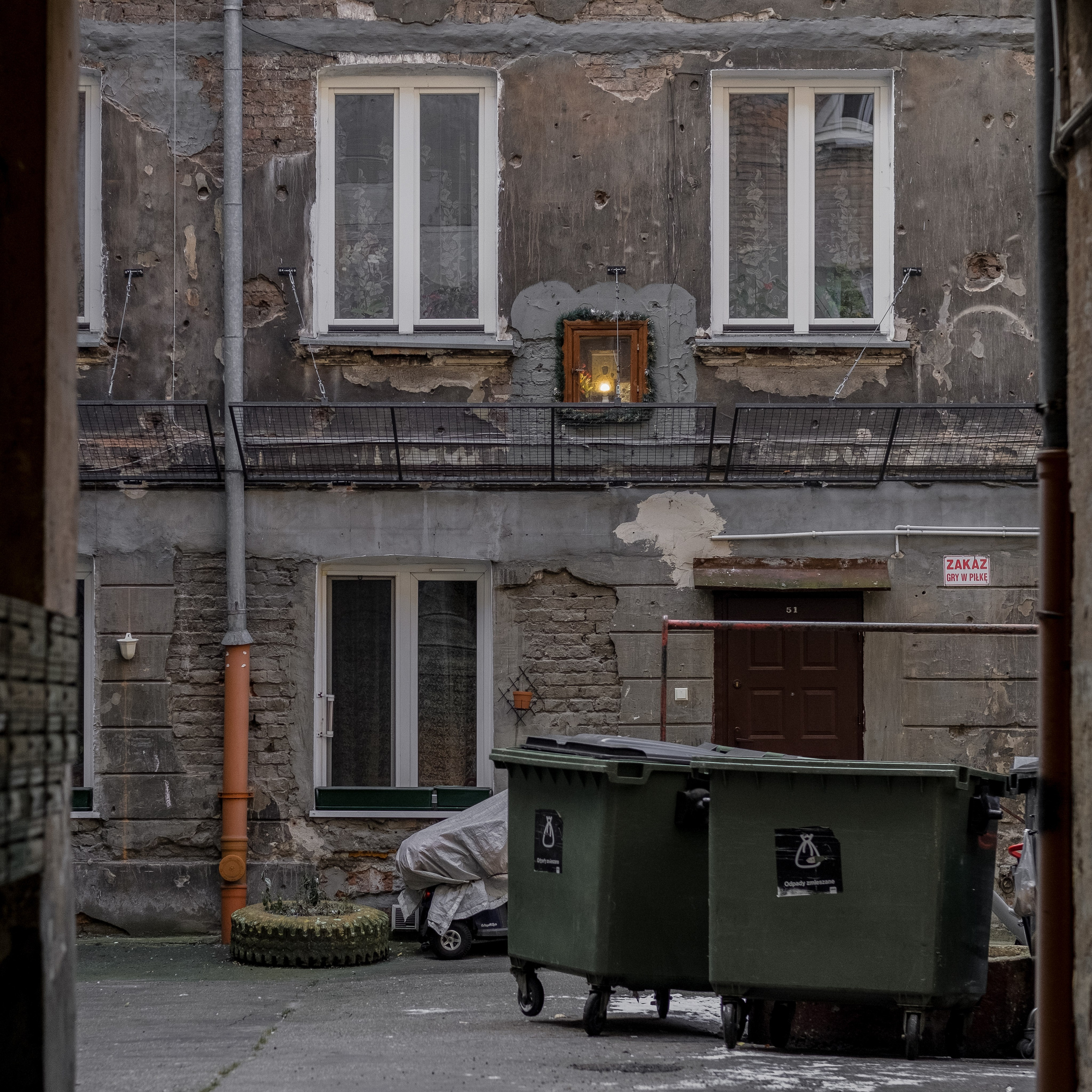 Kapliczki Warszawskie. Photographer Anastasiya Dubrovina