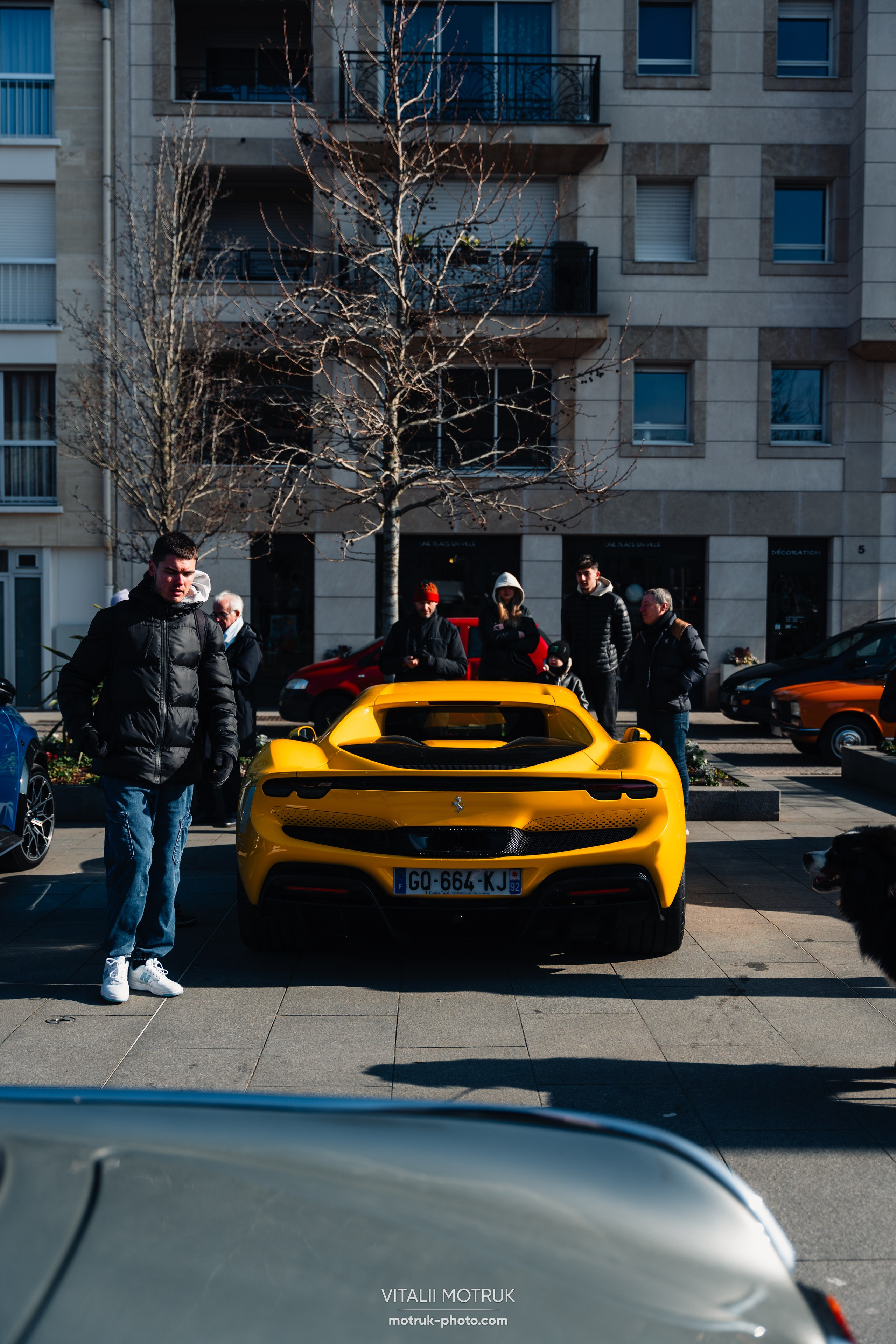 Rassemblement Colombes 16 fevrier 2025. Photographe de voitures à Paris — Vitalii Motruk