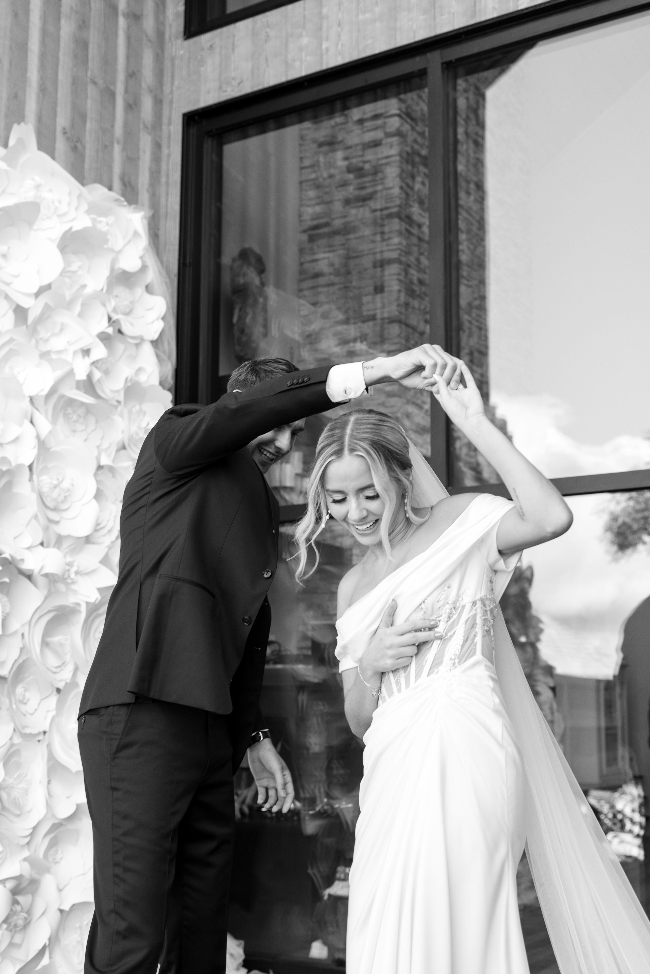 Beautiful Lakeside Wedding Photography. Wedding photography and videography in Regina, Saskatchewan