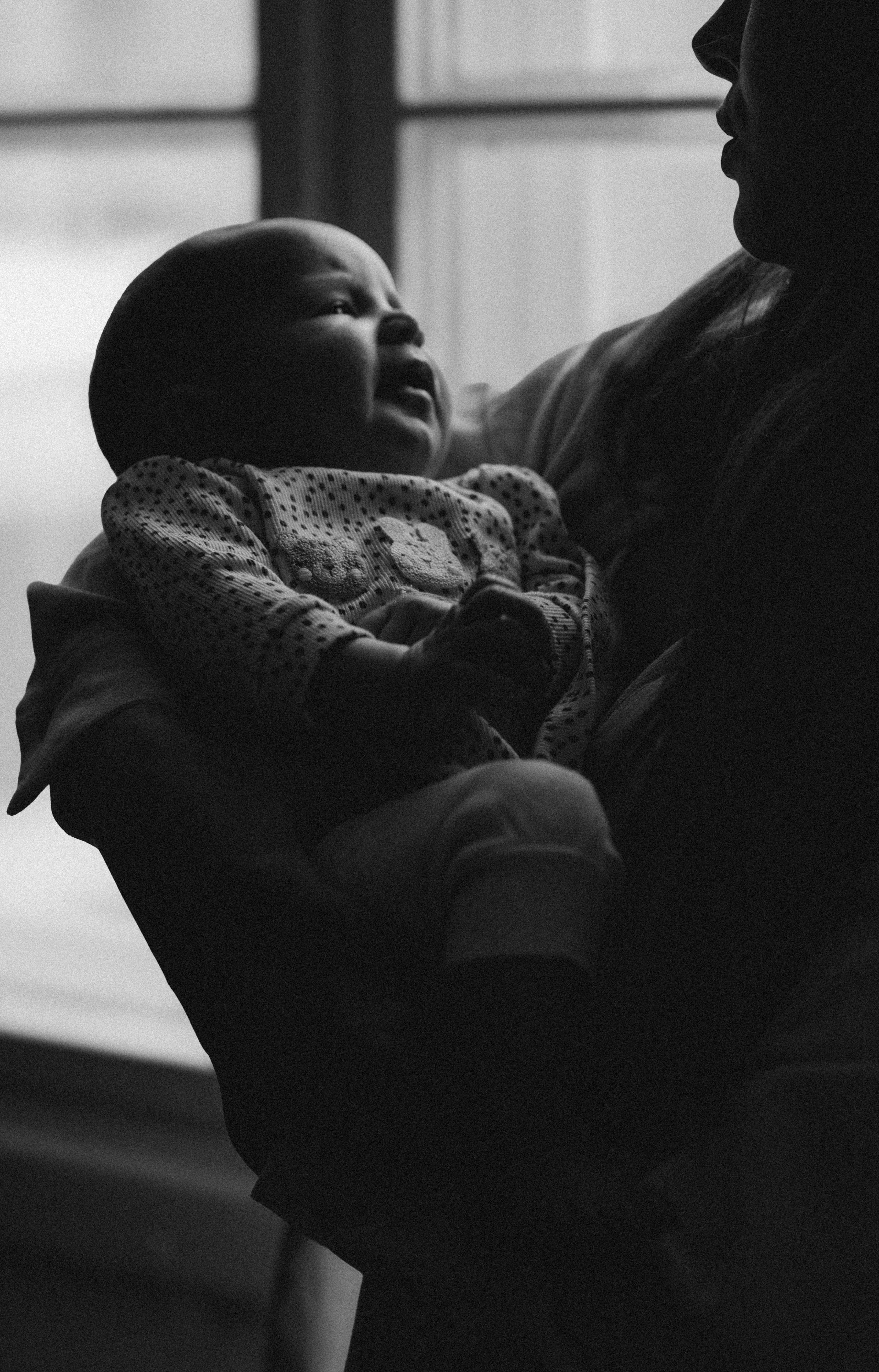 Family, bnw, photoshoot. Wedding and portrait photographer in Helsinki Vickan O