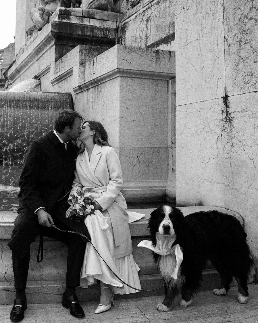 Personalized Wedding Paintings. Elizaveta Razumova | Fotografa Cinematica per Love Story, Matrimoni e Ritratti