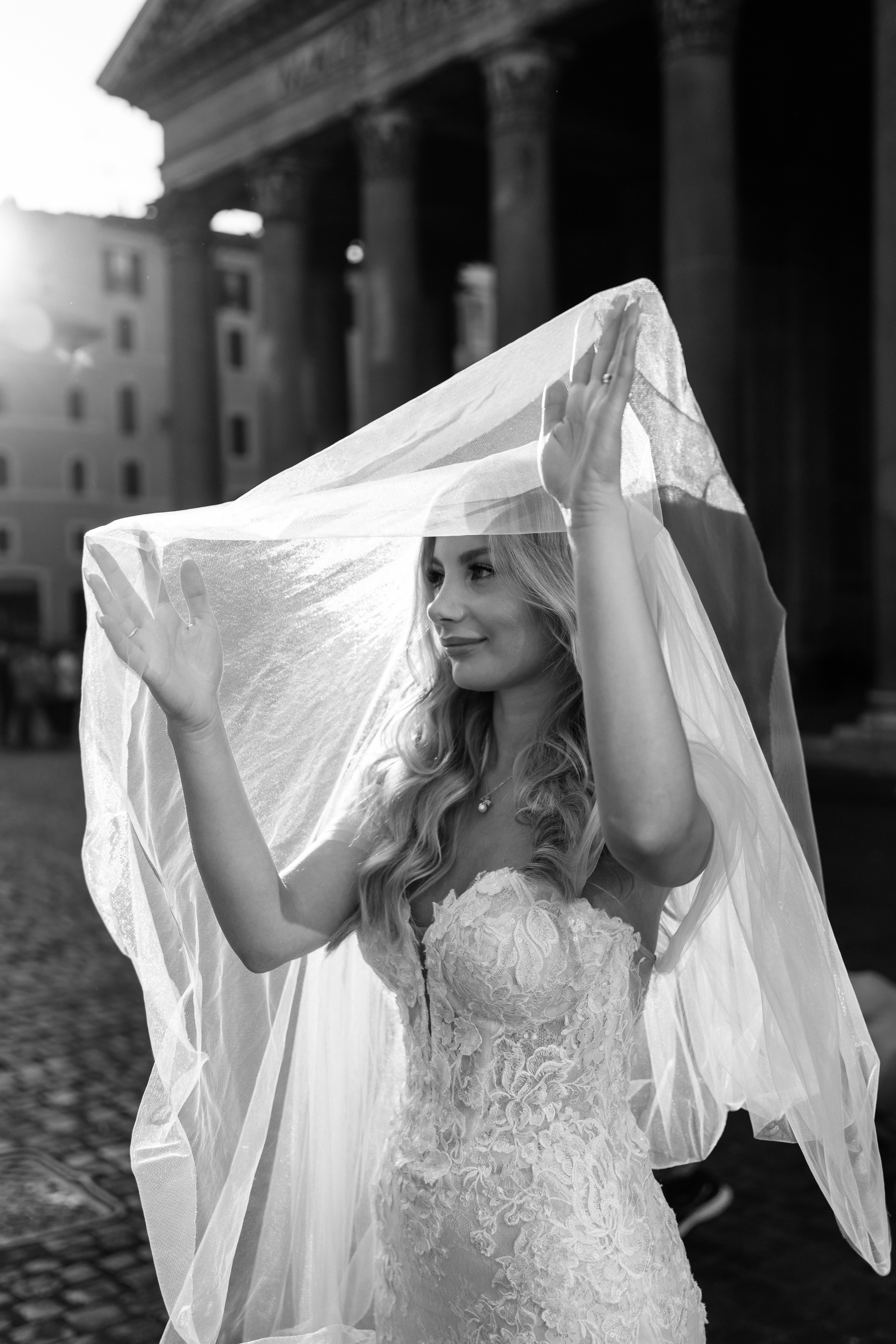 Wedding photographer in Rome. Wedding Photographer Rome Tuscany Como Sicily Puglia Amalfy Italy- Oksana Savenchuk