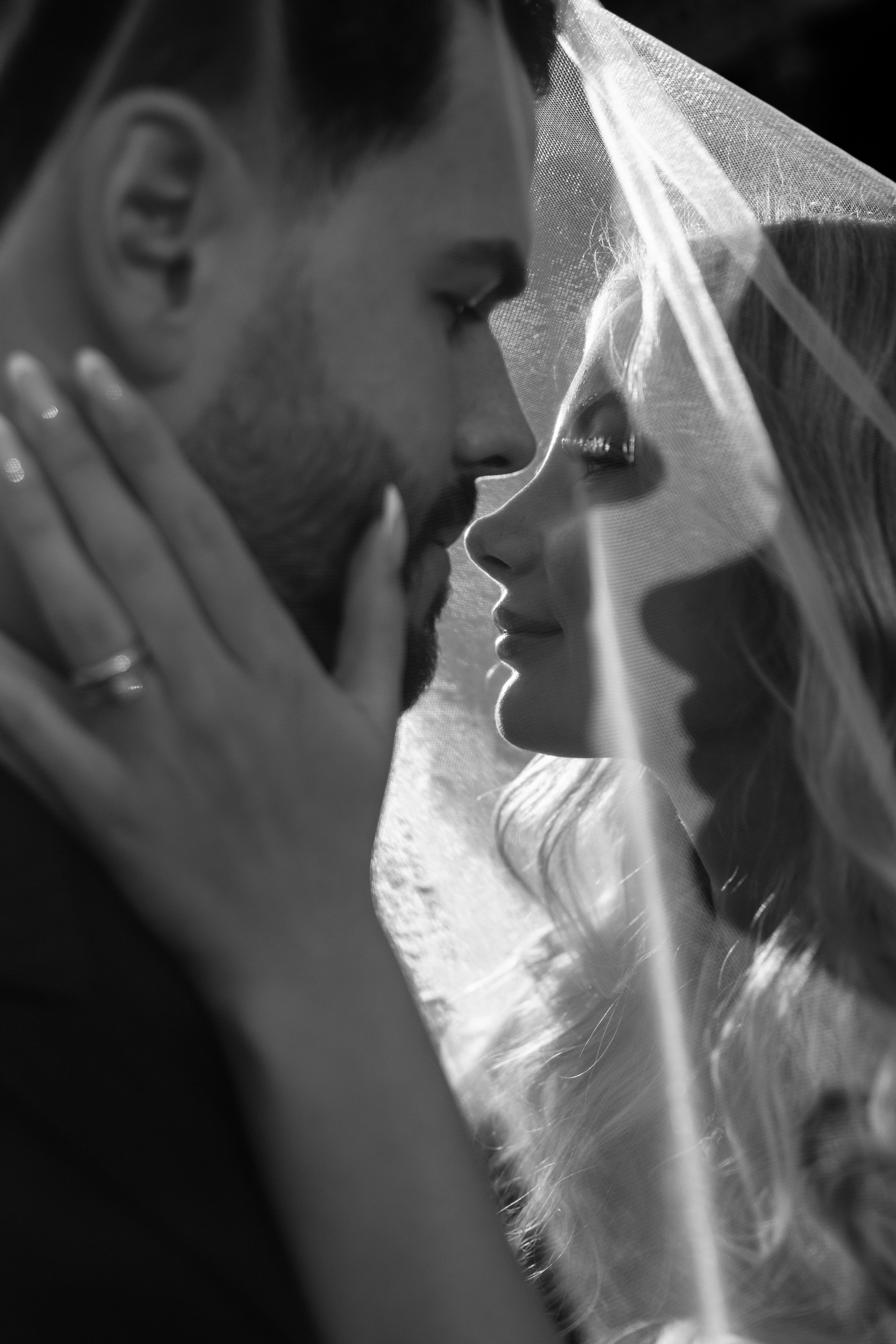 Wedding photographer in Rome. Wedding Photographer Rome Tuscany Como Sicily Puglia Amalfy Italy- Oksana Savenchuk