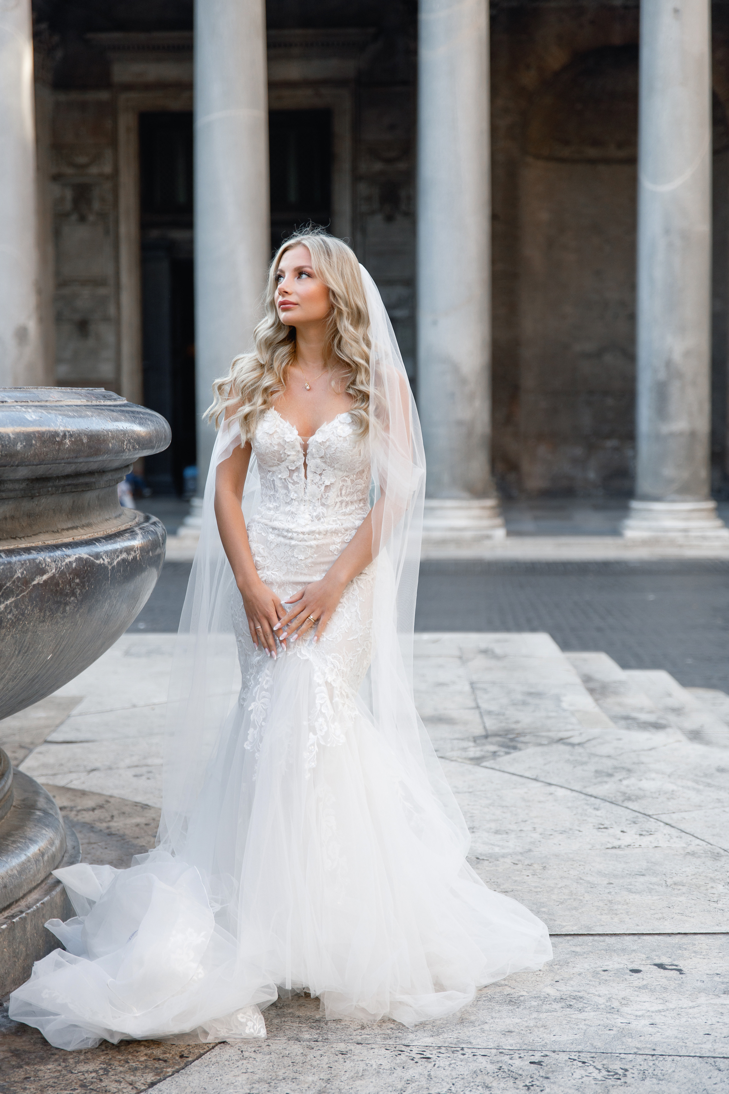 Wedding photographer in Rome. Wedding Photographer Rome Tuscany Como Sicily Puglia Amalfy Italy- Oksana Savenchuk