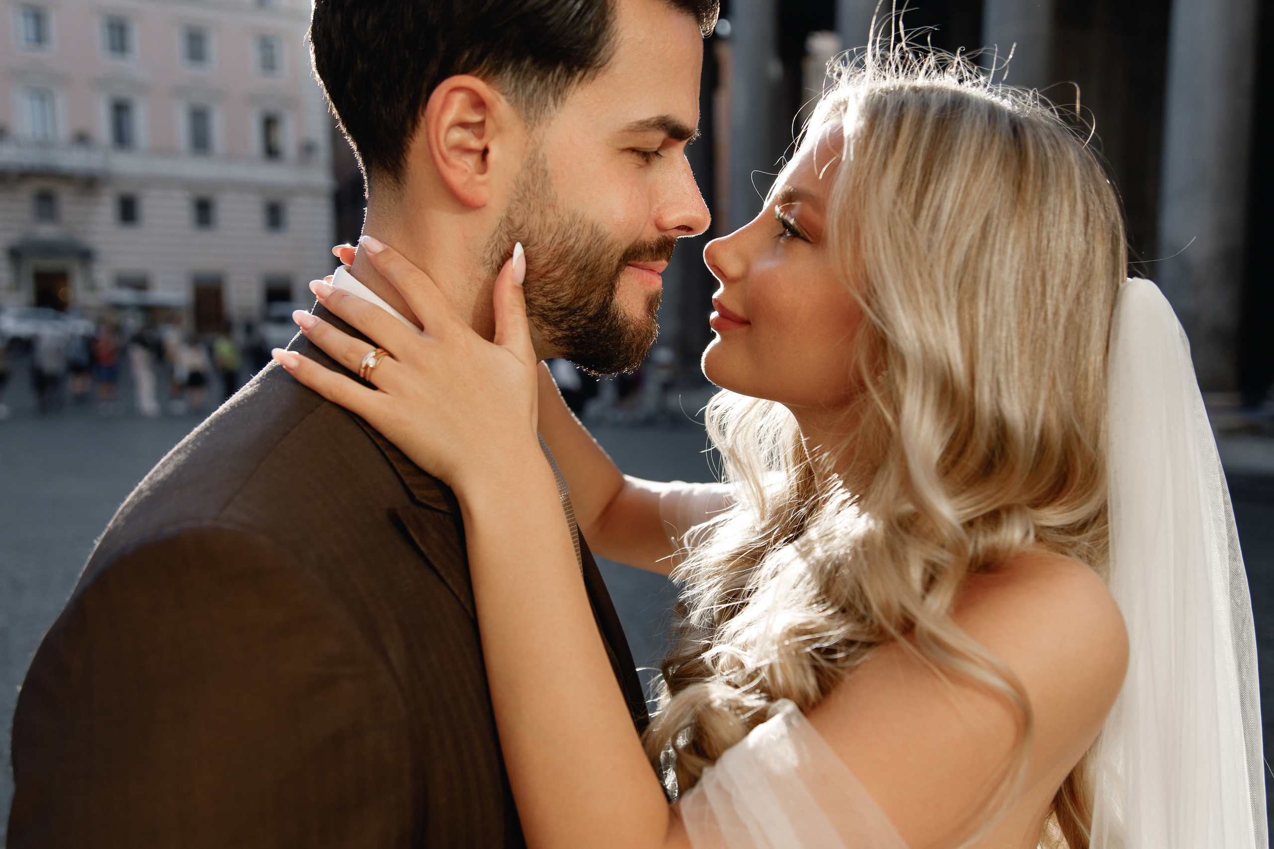 Wedding photographer in Rome. Wedding Photographer Rome Tuscany Como Sicily Puglia Amalfy Italy- Oksana Savenchuk