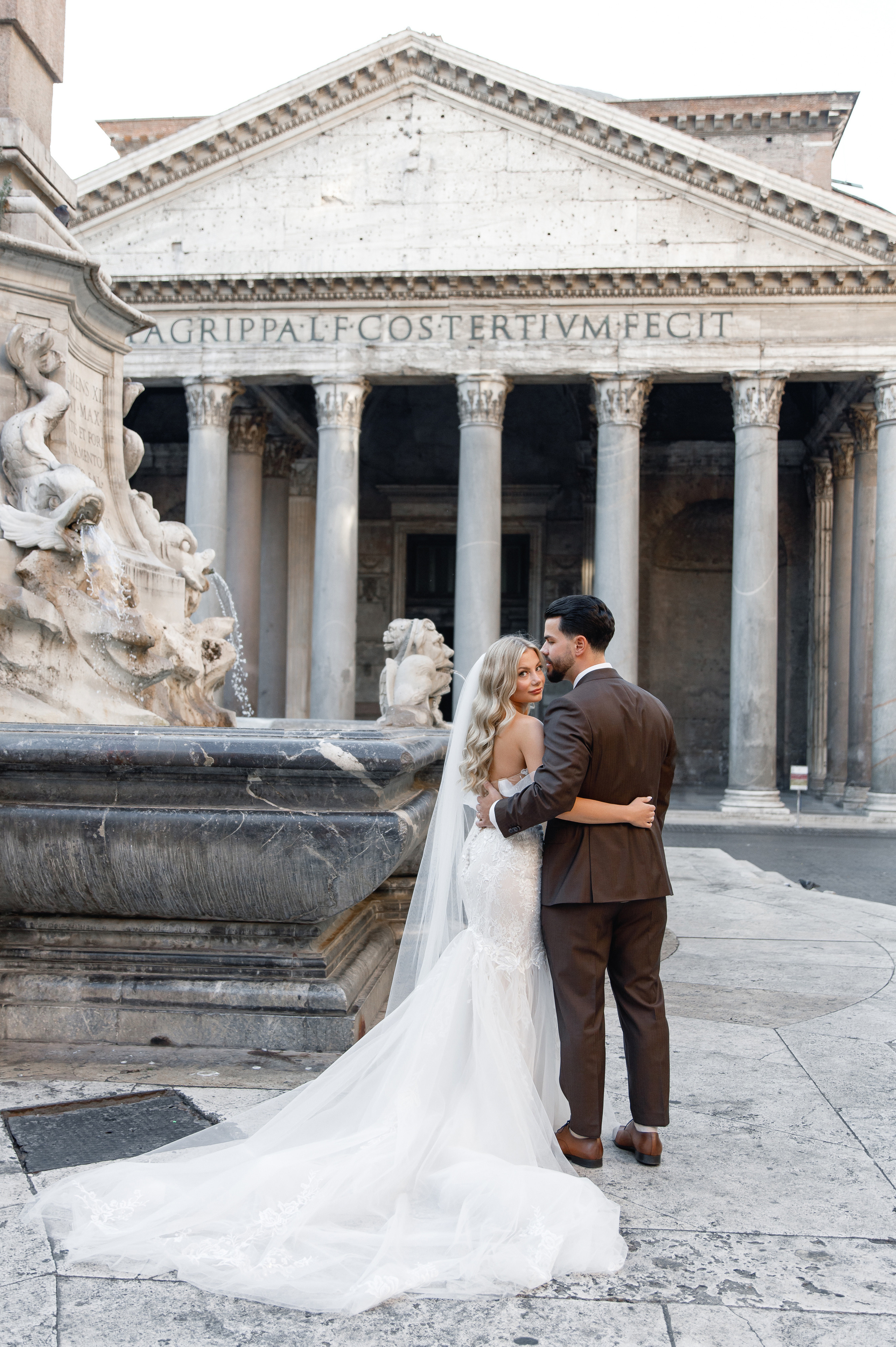 Wedding photographer in Rome. Wedding Photographer Rome Tuscany Como Sicily Puglia Amalfy Italy- Oksana Savenchuk