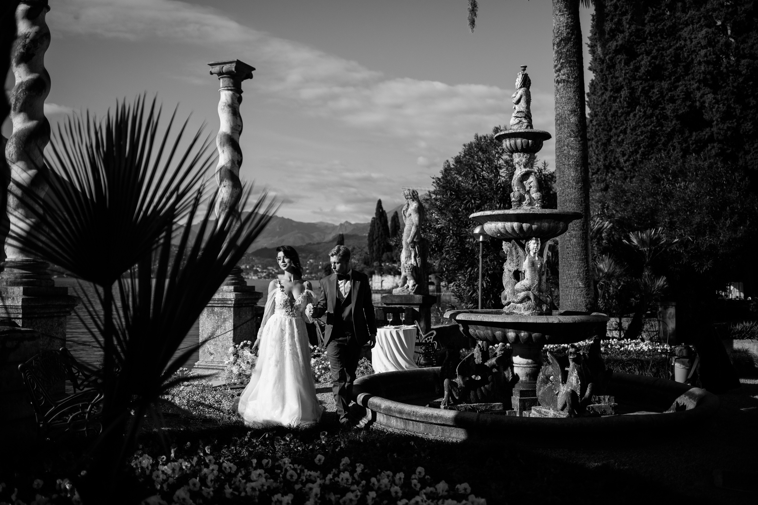 Wedding Como. Wedding Photographer Rome Tuscany Como Sicily Puglia Amalfy Italy- Oksana Savenchuk
