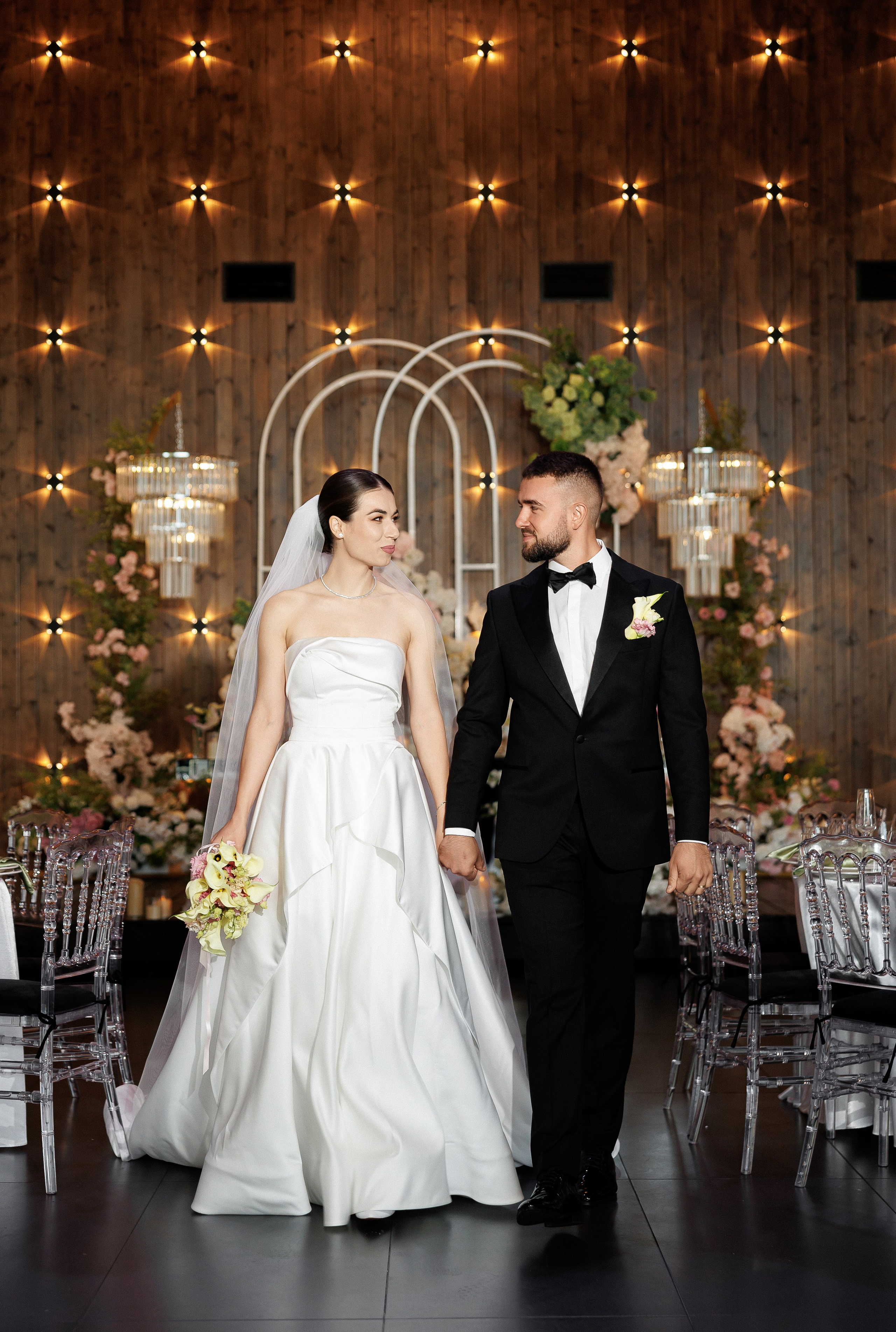 Gabriel & Evelina — Lago — Wedding Day. Servicii Foto și Video 067188353