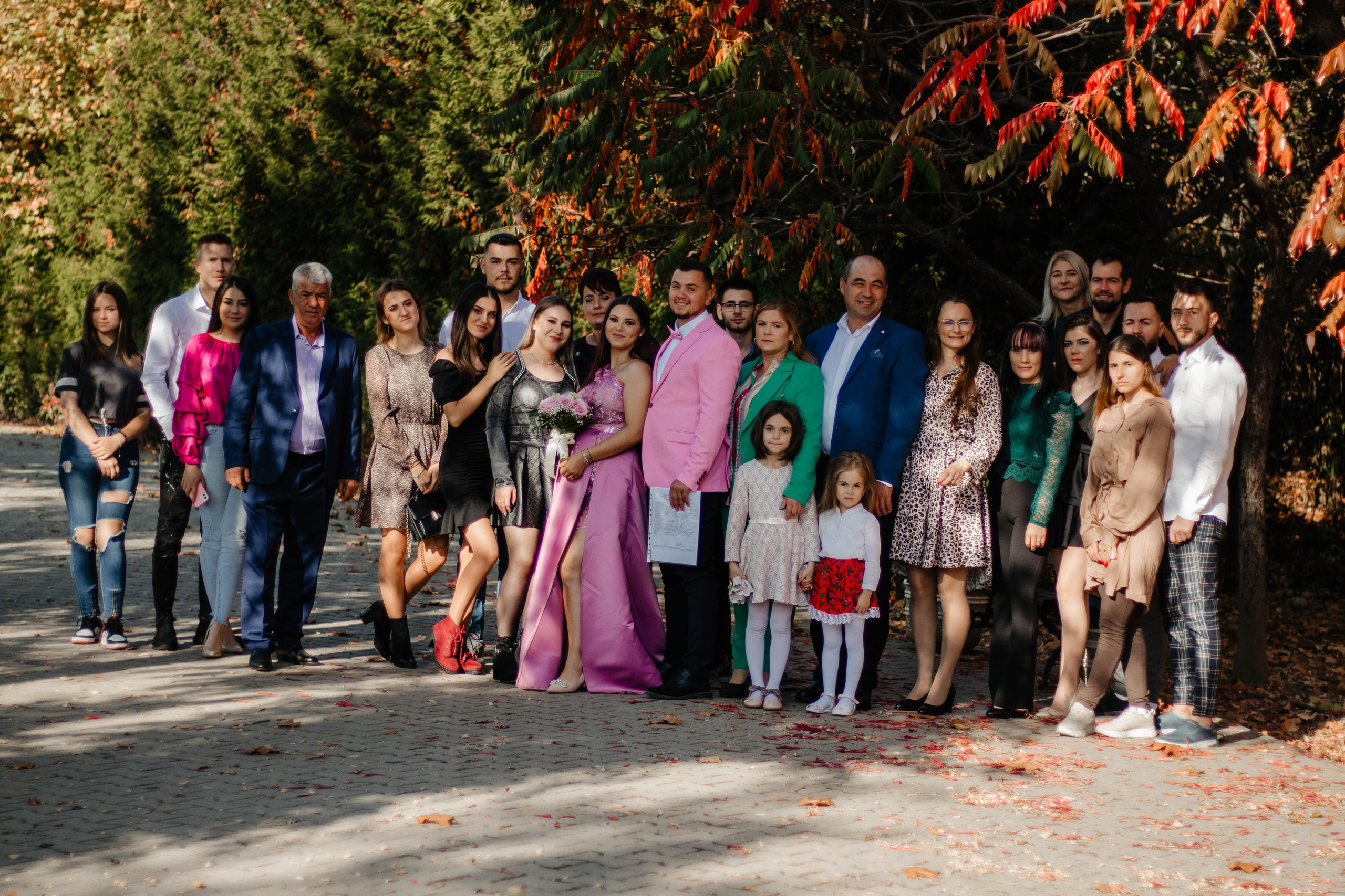 Nicoleta & Florin. Fotograf si videograf — evenimente si studio