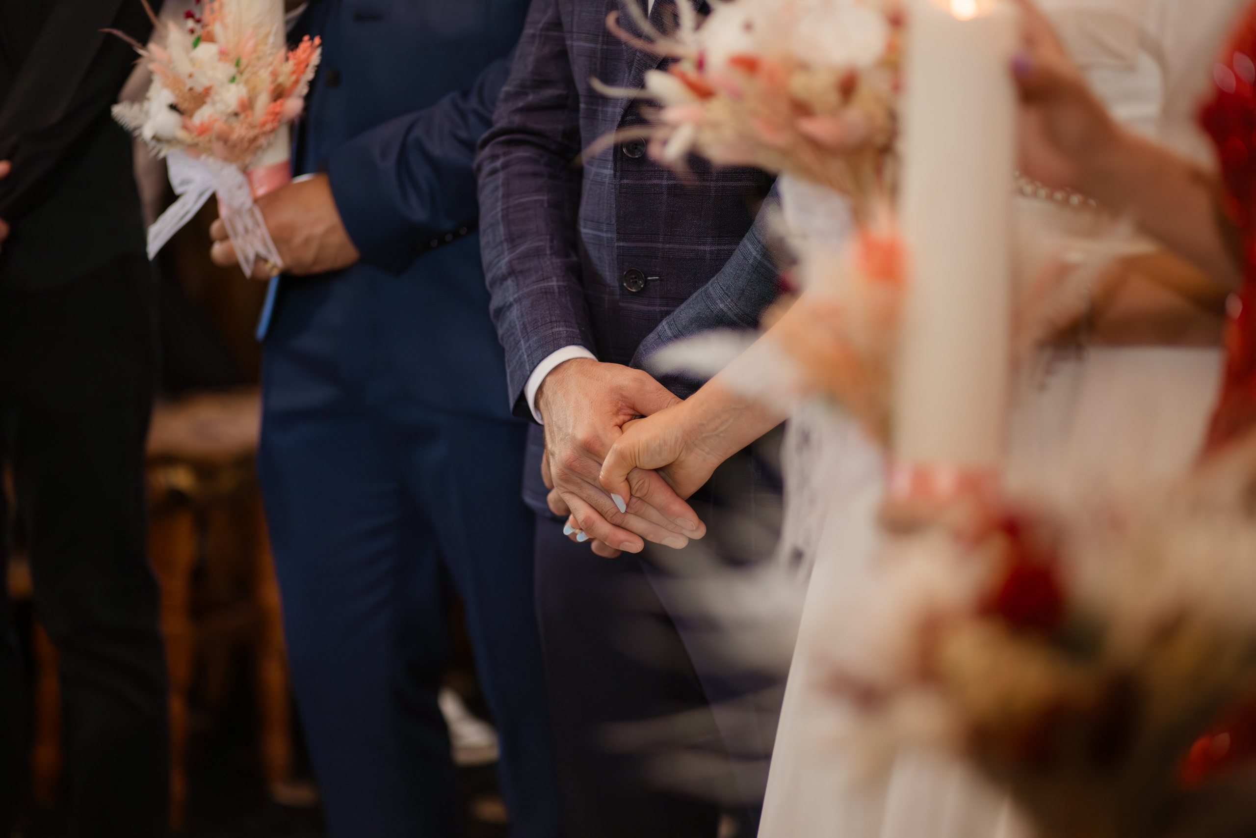 Oana & Vasile. Fotograf si videograf — evenimente si studio