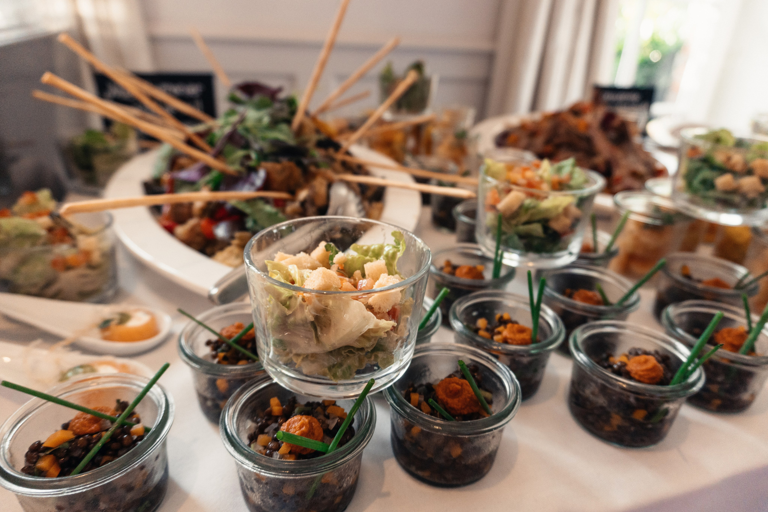 D & M im Restaurant Elfrather Mühle. Hochzeitsfotograf für Moers, Niederrhein, Düsseldorf, NRW und Deutschland