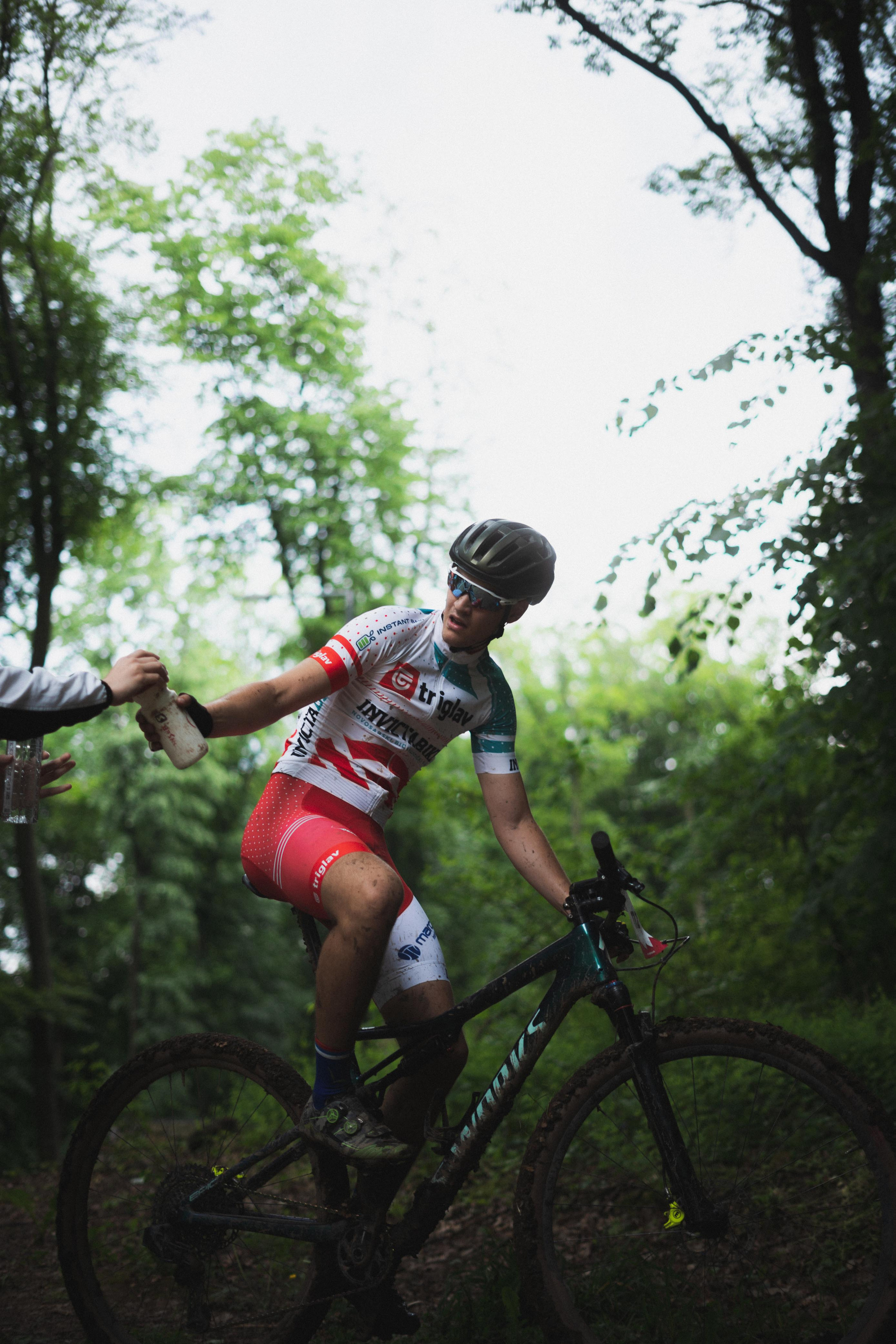 Takmicenja. Zhukov studio