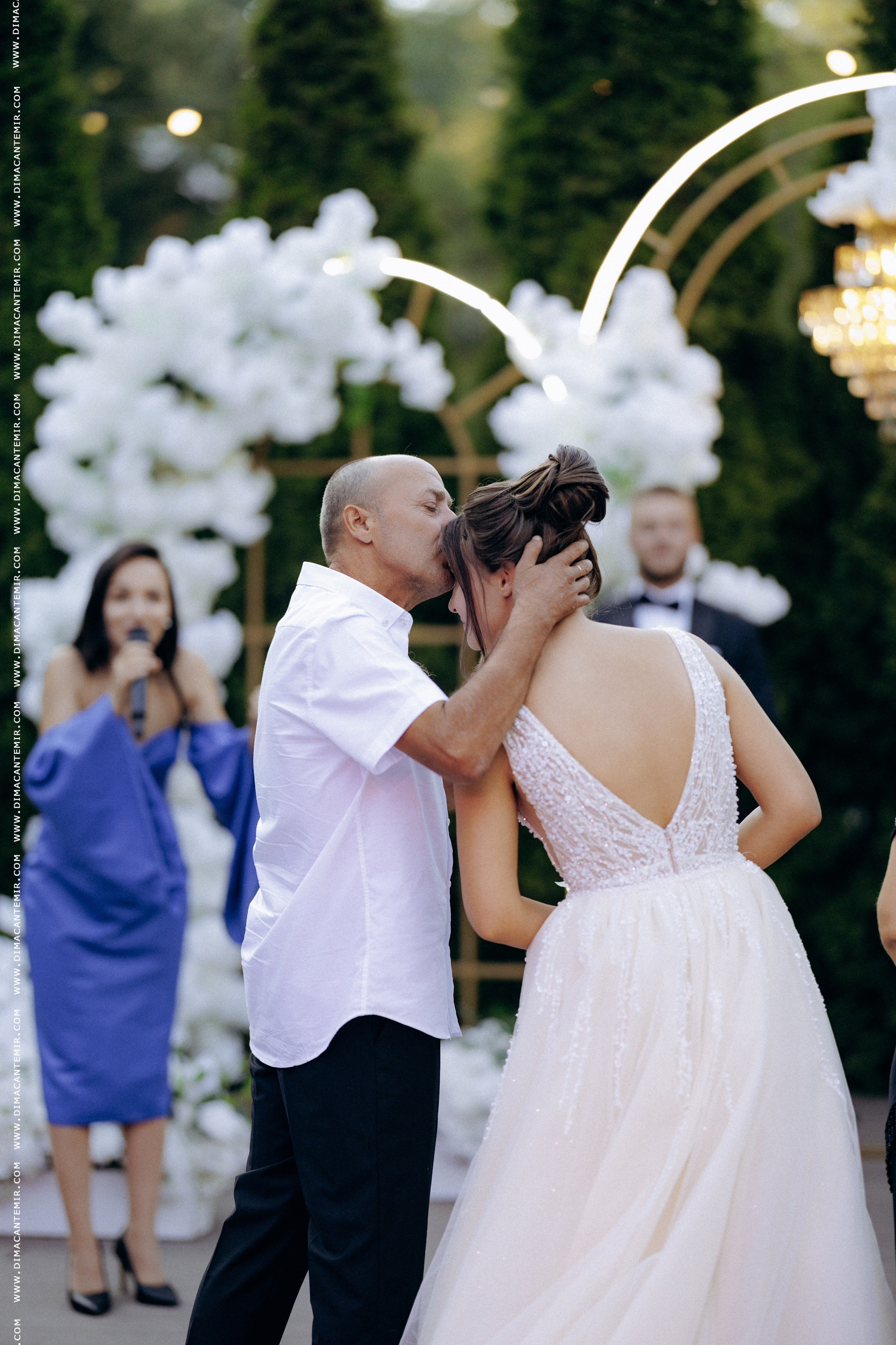 TUDOR & ALIONA | Gril Parc. Fotograf de nuntă în Chisinau, Moldova. Poze și Video Comerciale