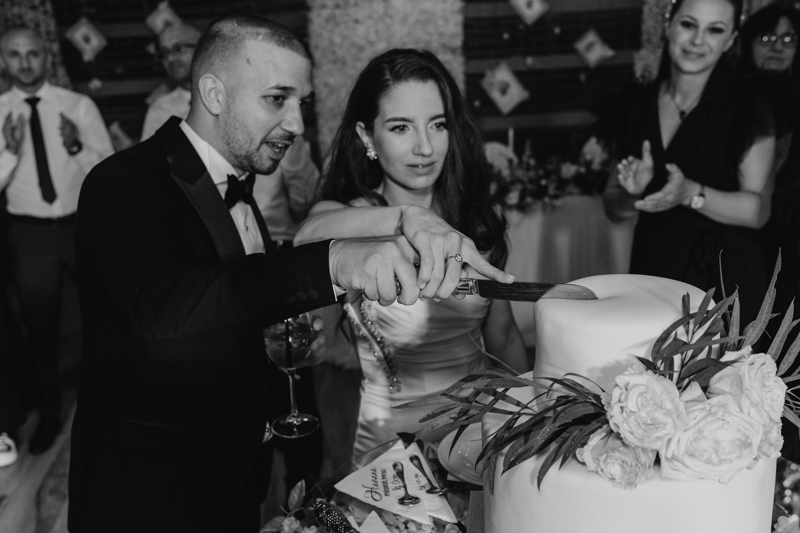 Fotograf de nunta Bacau. Nunta la Havana. Nunta in Targu Ocna. Foto-video nunta Bacau 