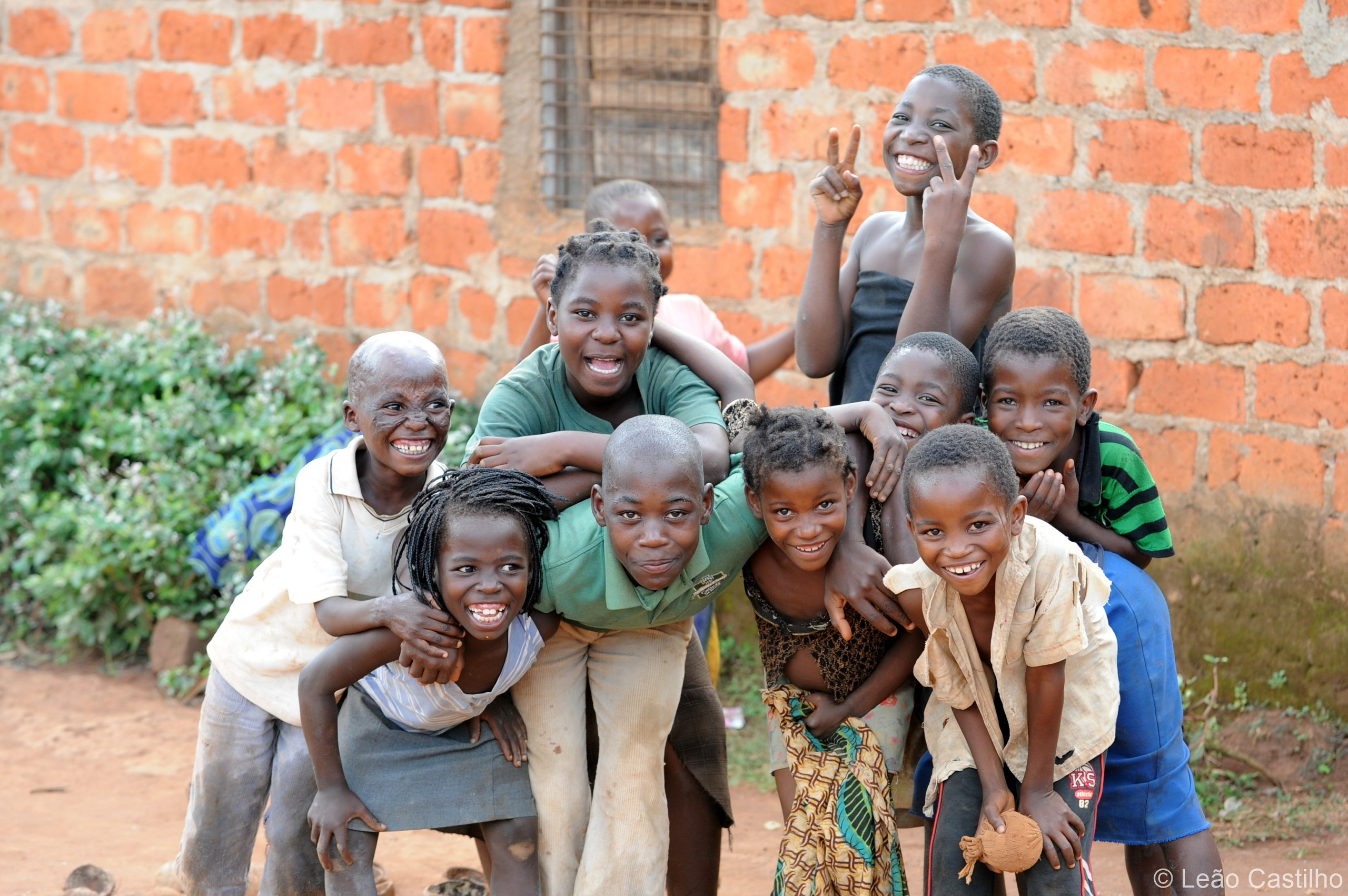 Photos from Mozambique people 1. Simbahalu