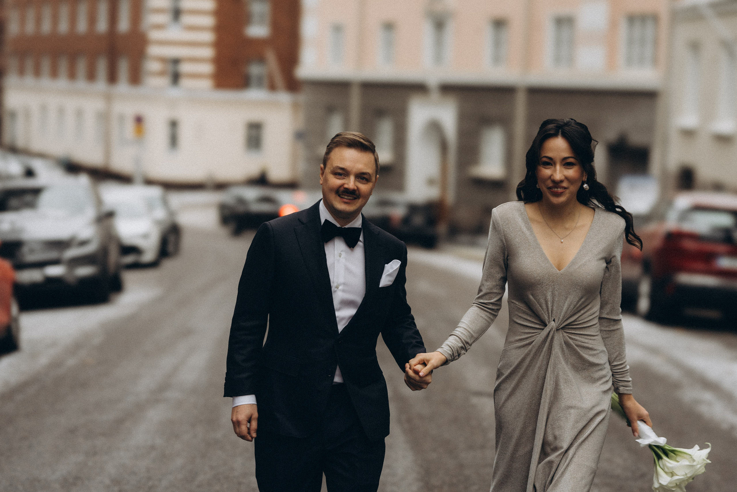 Wedding, city wedding, couple, lovestory, potrait. Wedding and portrait photographer in Helsinki Vickan O